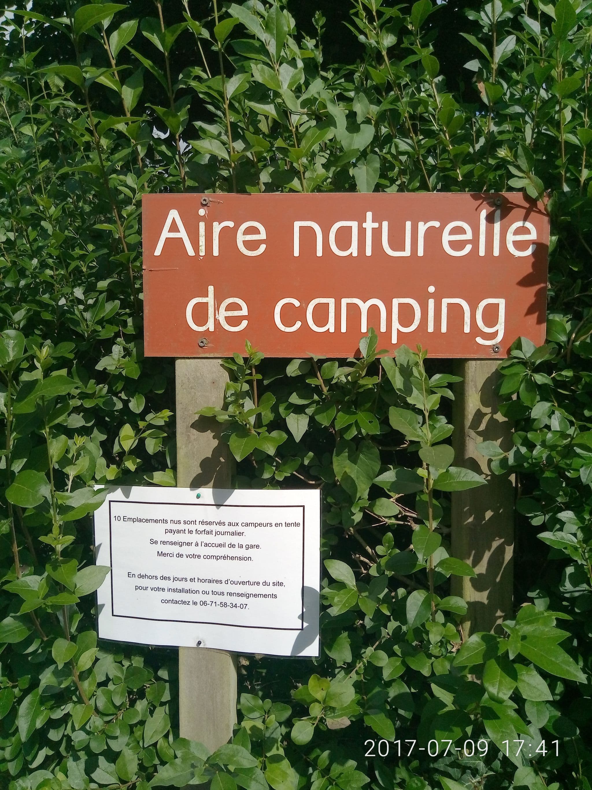 Street view near Aire Naturelle de Camping, Guiscriff — © williamdes (CC BY-SA · Mapillary)