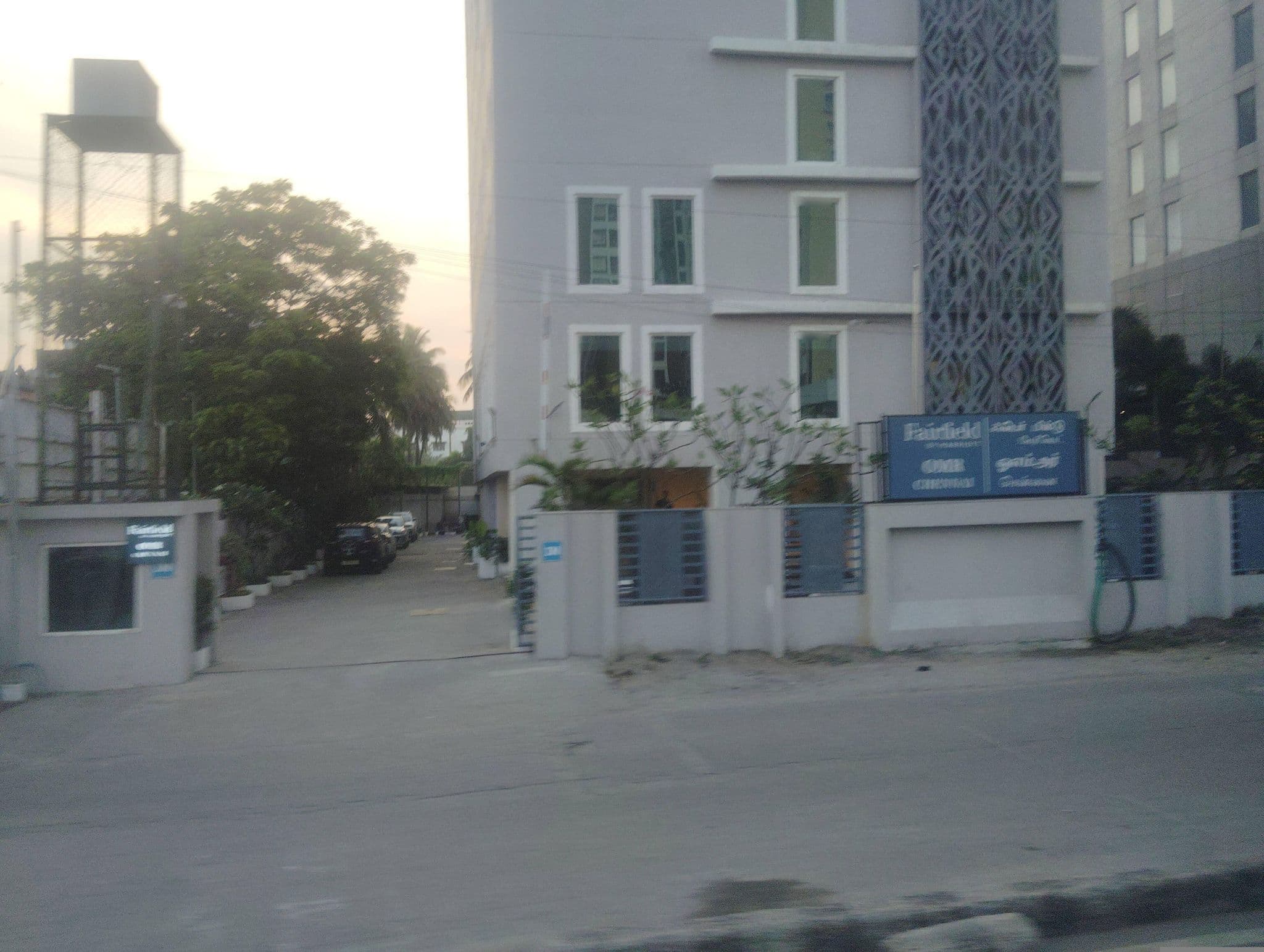Street view near Fairfield by Marriott Chennai OMR, Sholinganallur — © arn1291 (CC BY-SA · Mapillary)