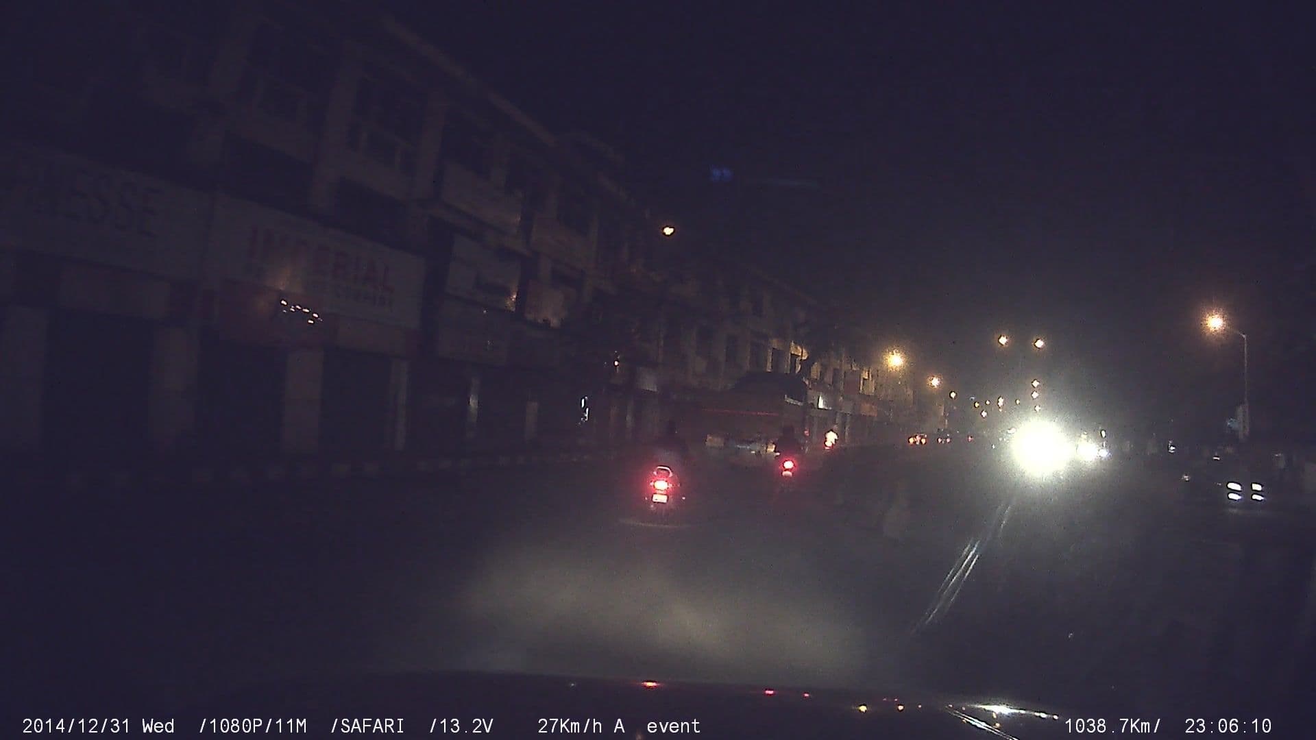 Street view near OYO Flagship 470 US Consulate, Nerkunram — © johnichan (CC BY-SA · Mapillary)