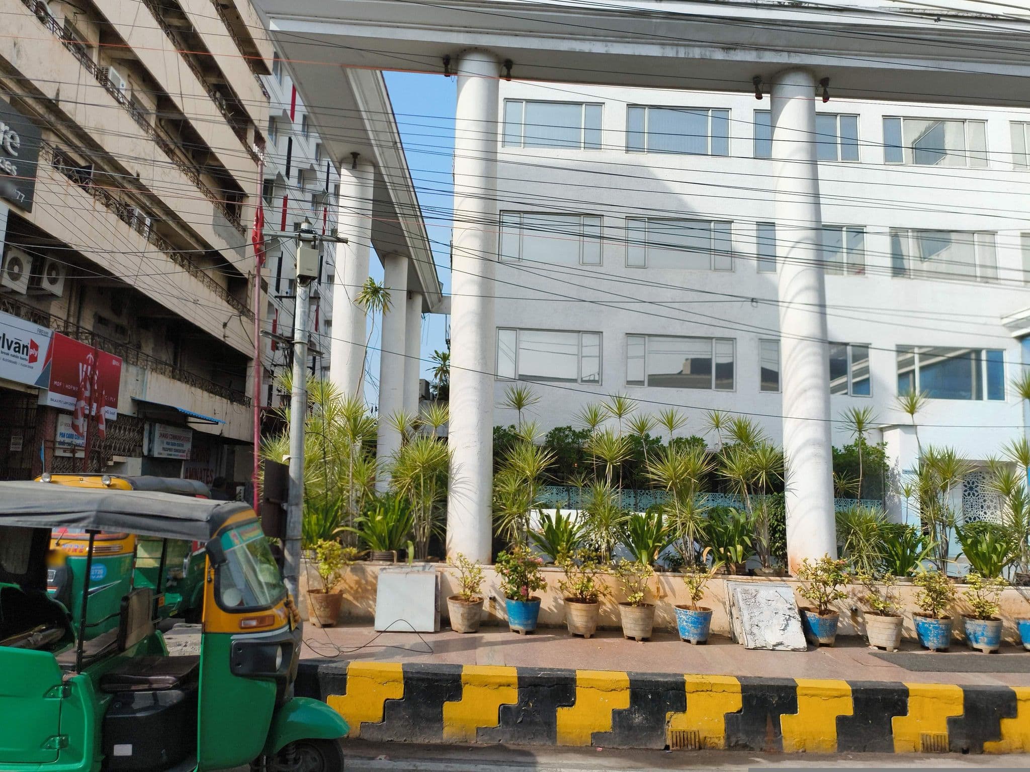 Street view near Hotel Red Fox, Vijayawada — © ph4ni (CC BY-SA · Mapillary)