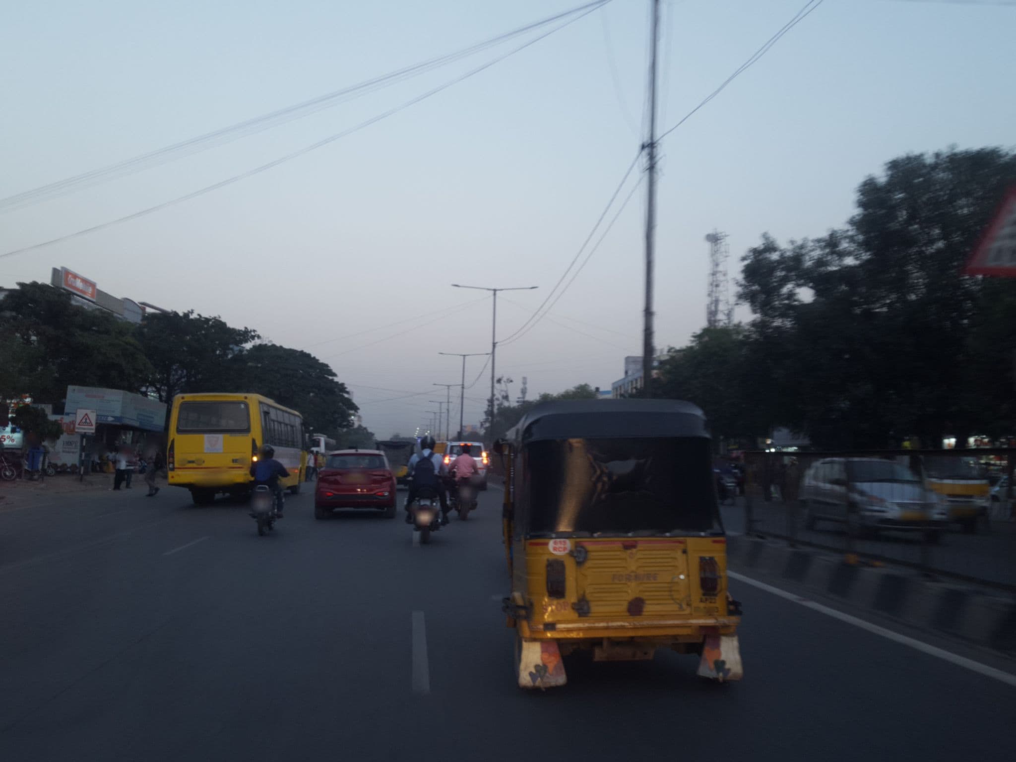 Street view near Sri Supraja Lodge, Serilingampalle — © pallavi_96 (CC BY-SA · Mapillary)