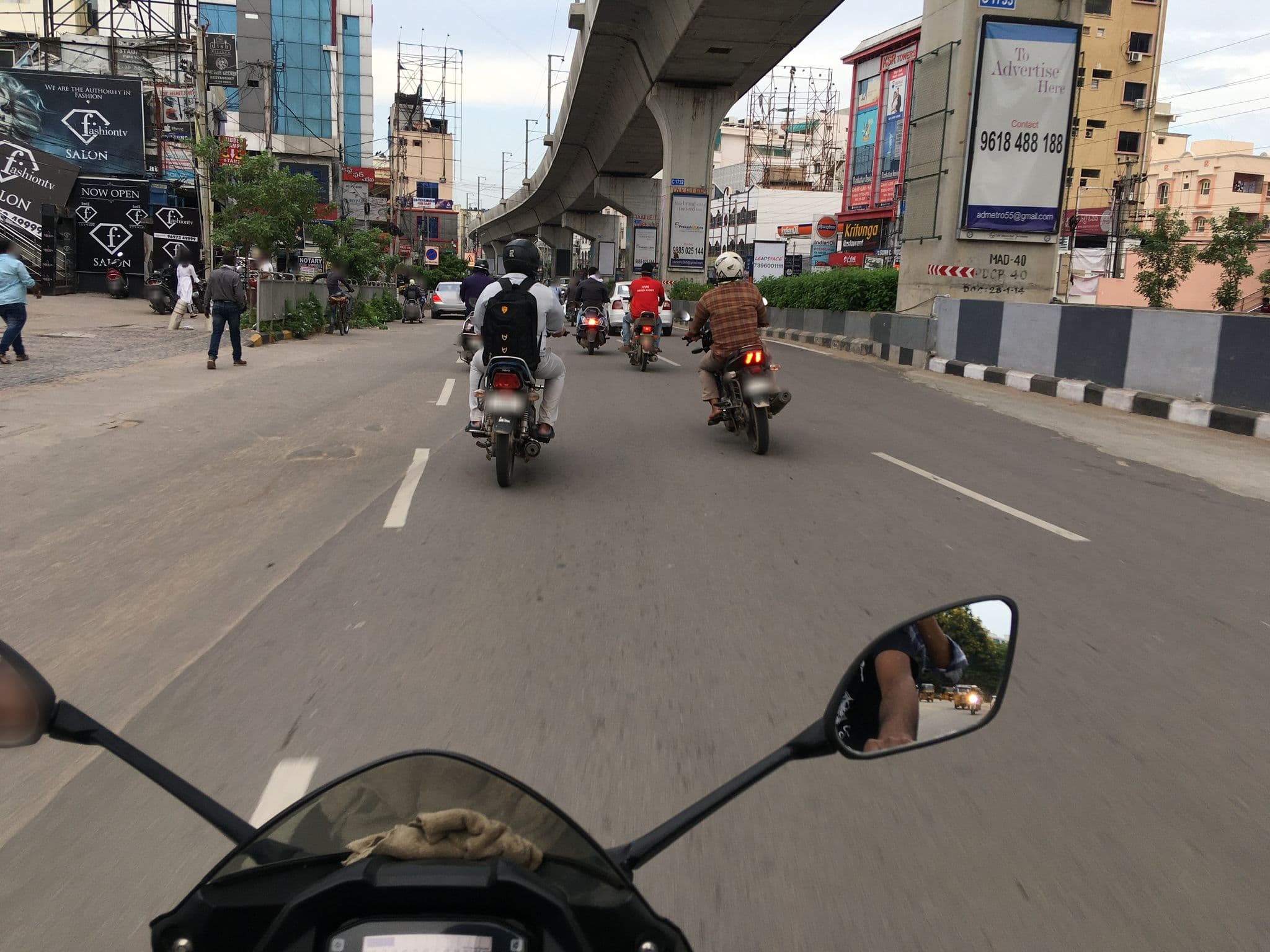 Street view near OYO Apartments Madhapur, Kukatpally — © suryabhaskar (CC BY-SA · Mapillary)