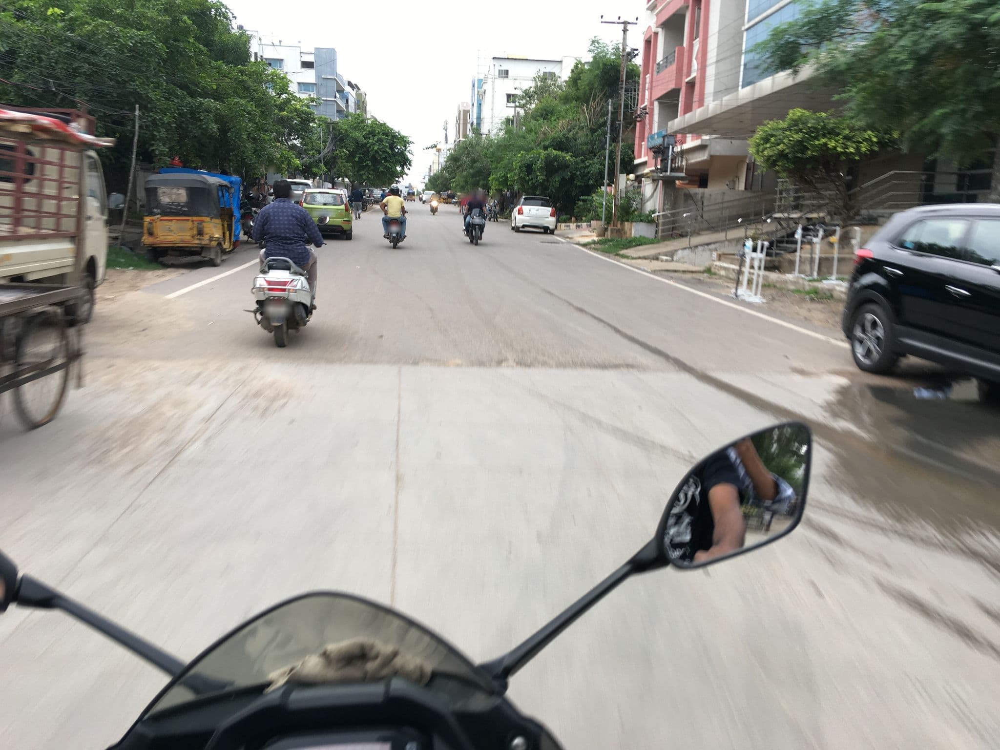 Street view near Ushodaya Residency, Kukatpally — © suryabhaskar (CC BY-SA · Mapillary)