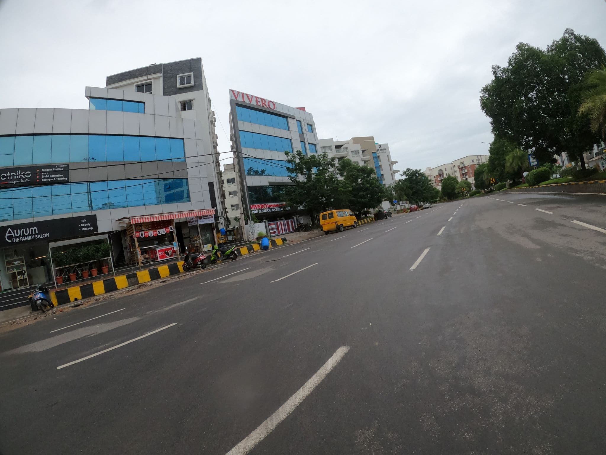 Street view near Cyber Elite Suites Service Apartments, Kukatpally — © pra1985 (CC BY-SA · Mapillary)