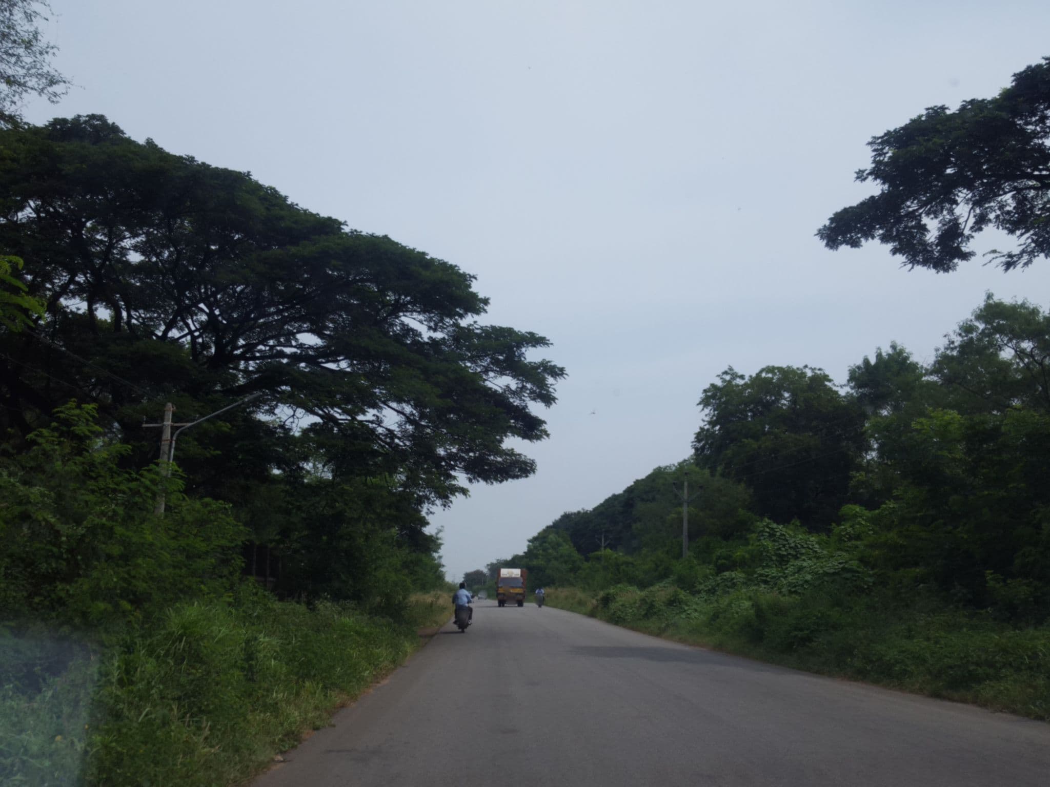 Street view near Lahari Resorts, Bhānūr — © pallavi_96 (CC BY-SA · Mapillary)