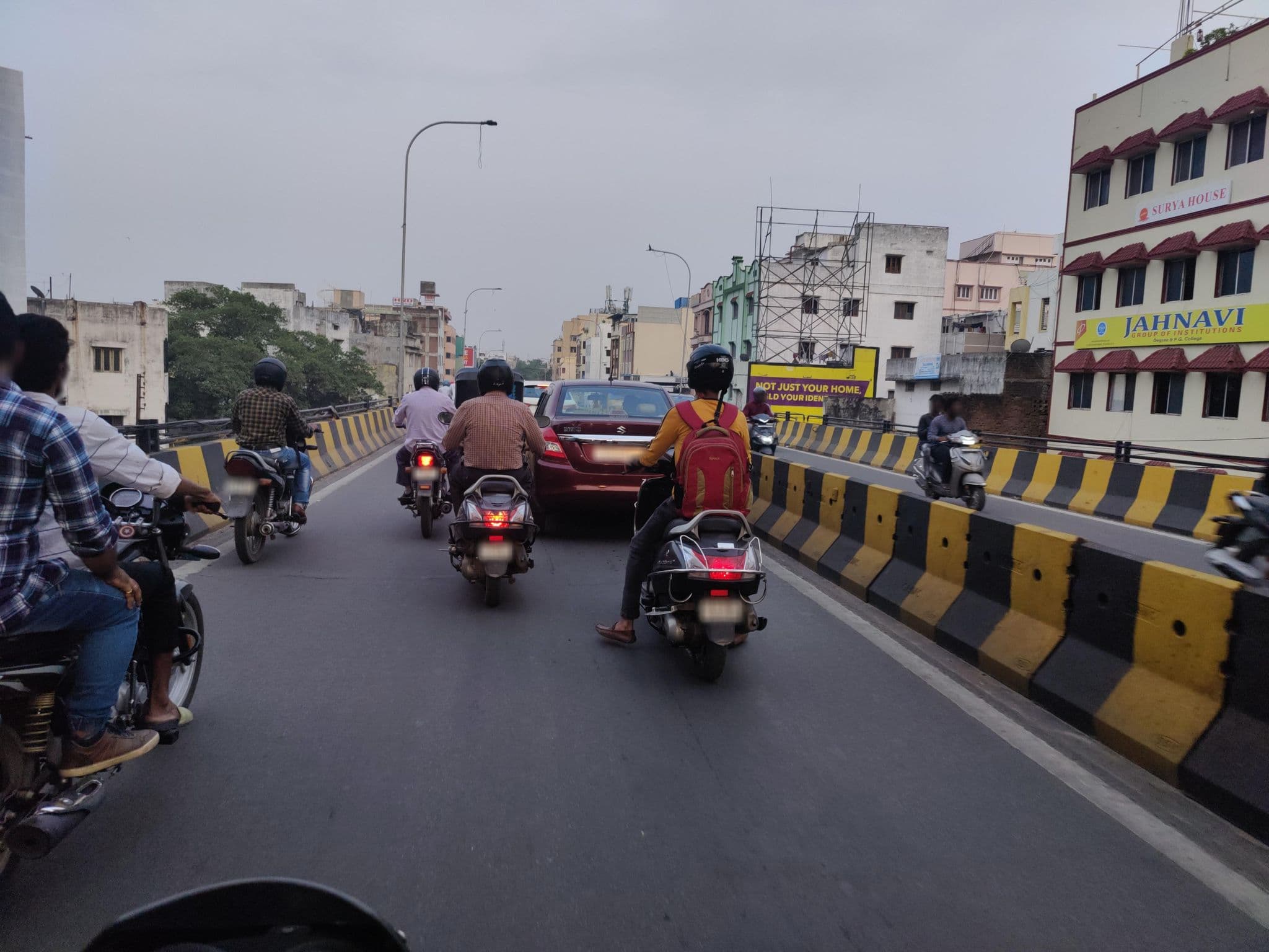 Street view near Swagath Lodge, Rāniganj — © naren_28 (CC BY-SA · Mapillary)