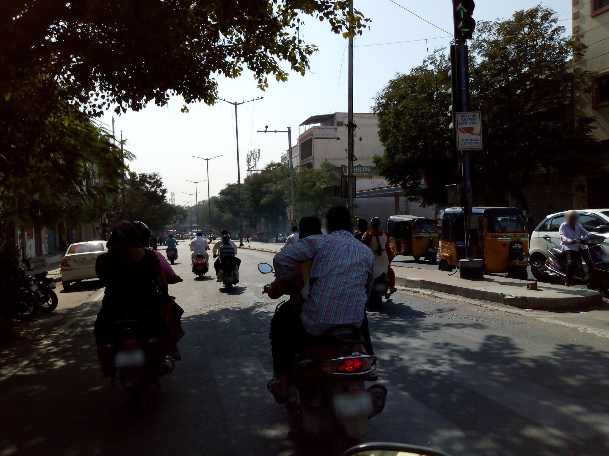 Street view near Sree Akshaya New Residency, Rāniganj — © natarajakaveeti (CC BY-SA · Mapillary)