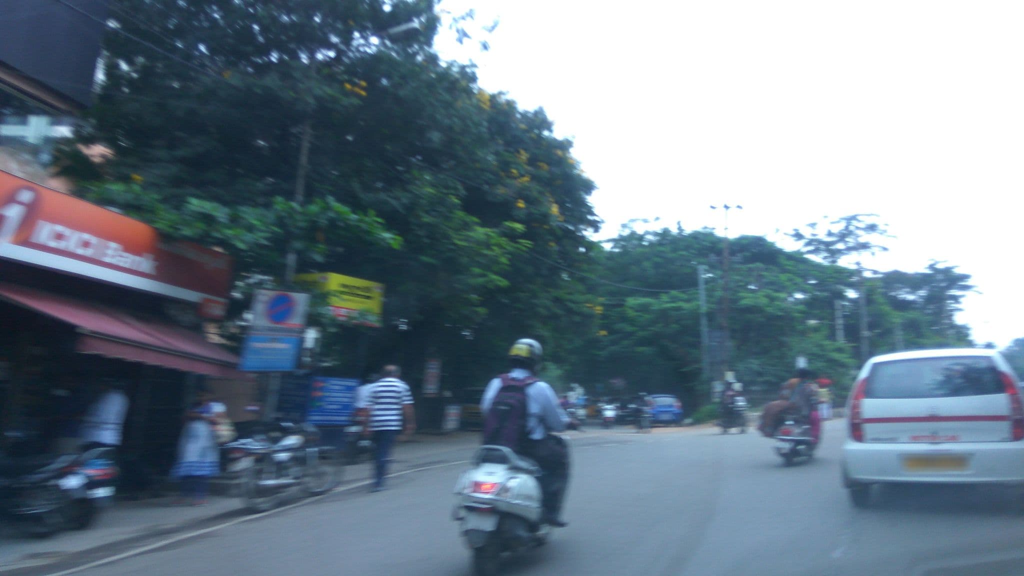 Street view near Ramakrishna Hotel, Malkajgiri — © natarajakaveeti (CC BY-SA · Mapillary)