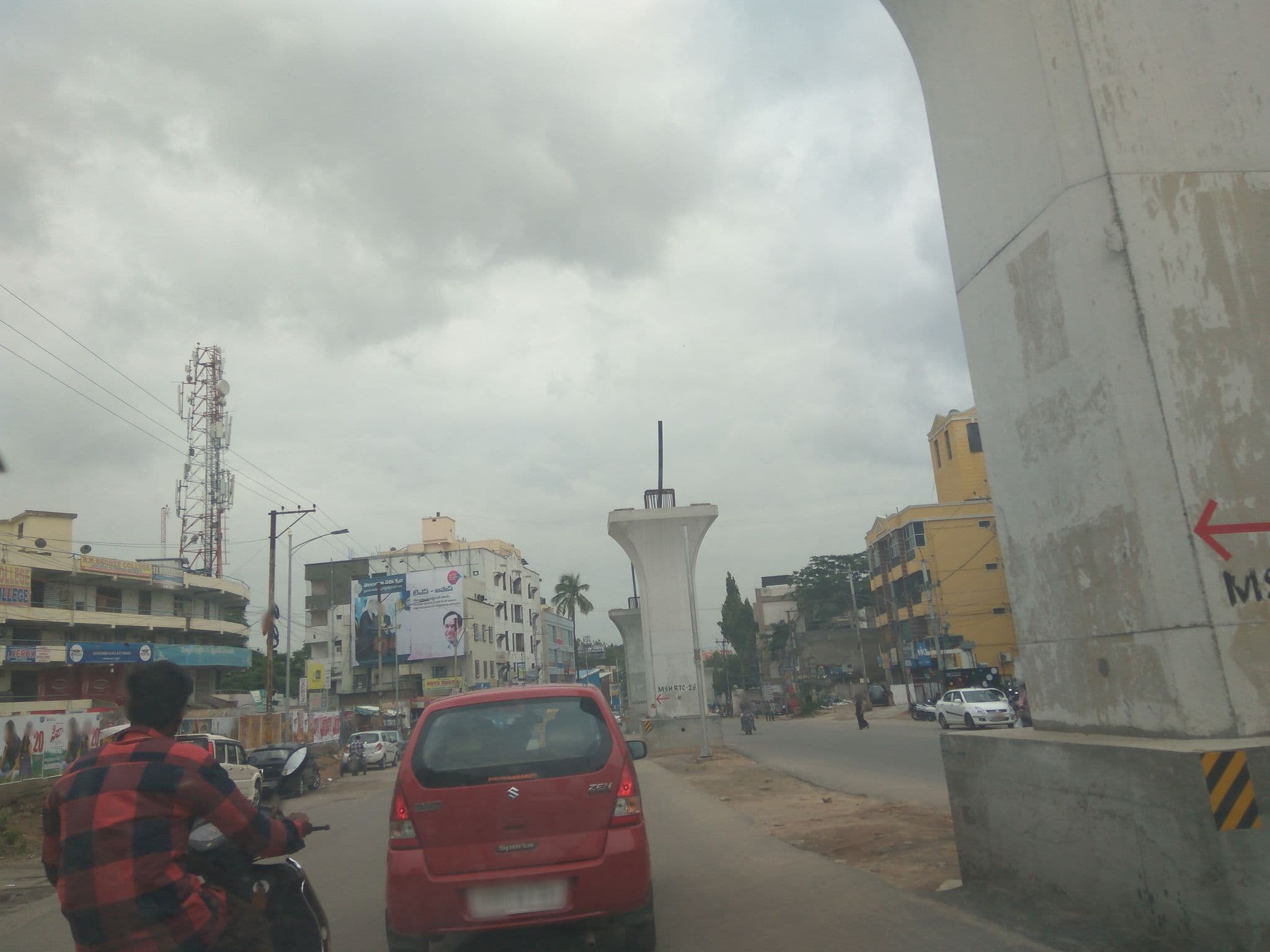 Street view near Treebo Aamantran, Rāniganj — © natarajakaveeti (CC BY-SA · Mapillary)