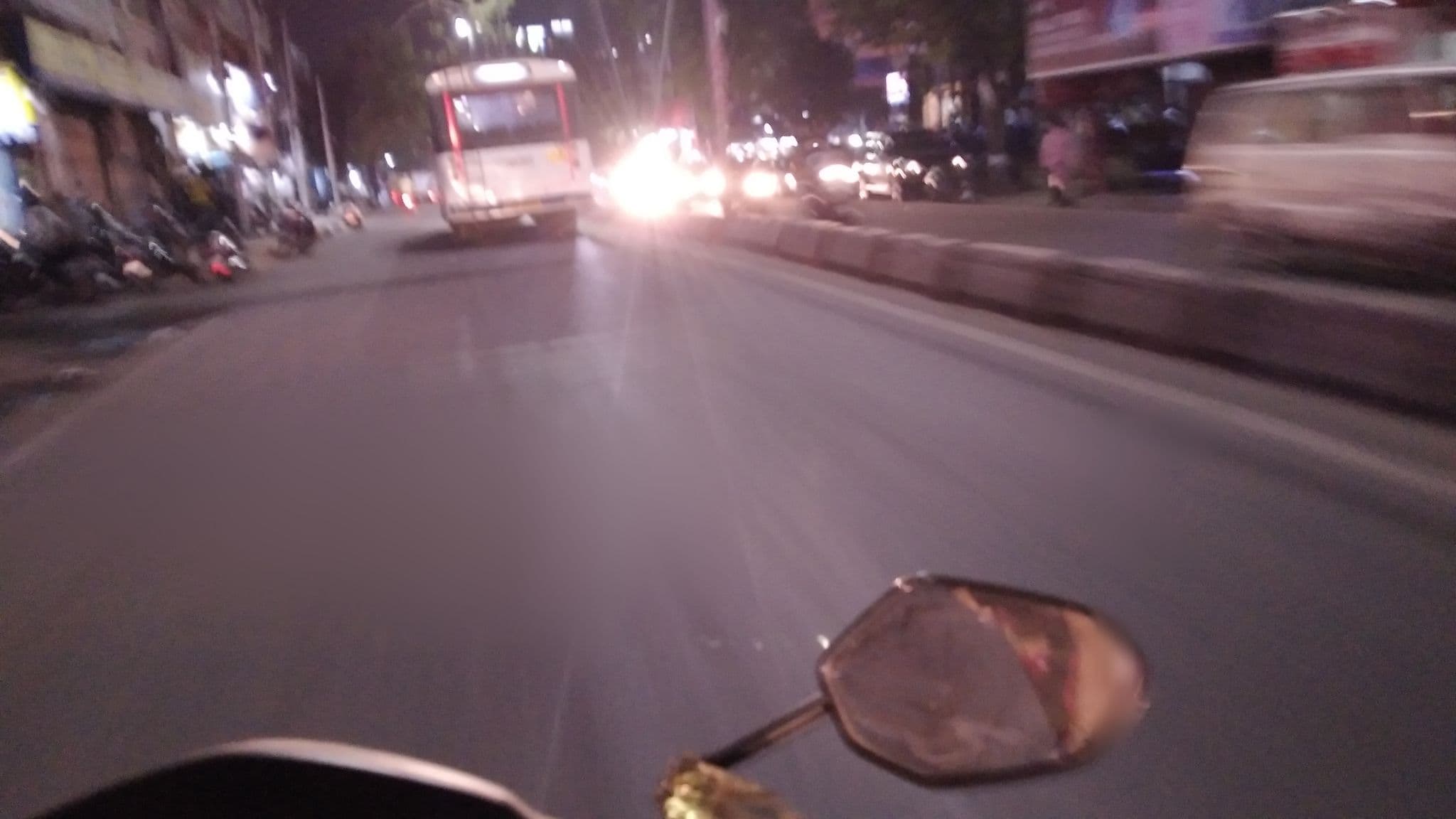 Street view near OYO Flagship 19581 Hotel Raj Classic Mg Road, Rāniganj — © seema (CC BY-SA · Mapillary)