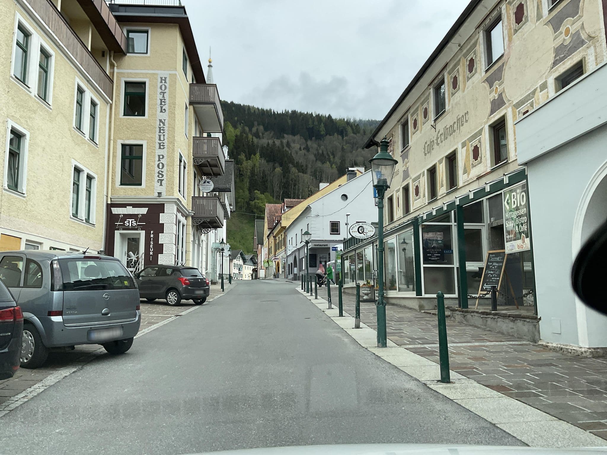 Street view near Neue Post, Schladming — © schladming1 (CC BY-SA · Mapillary)