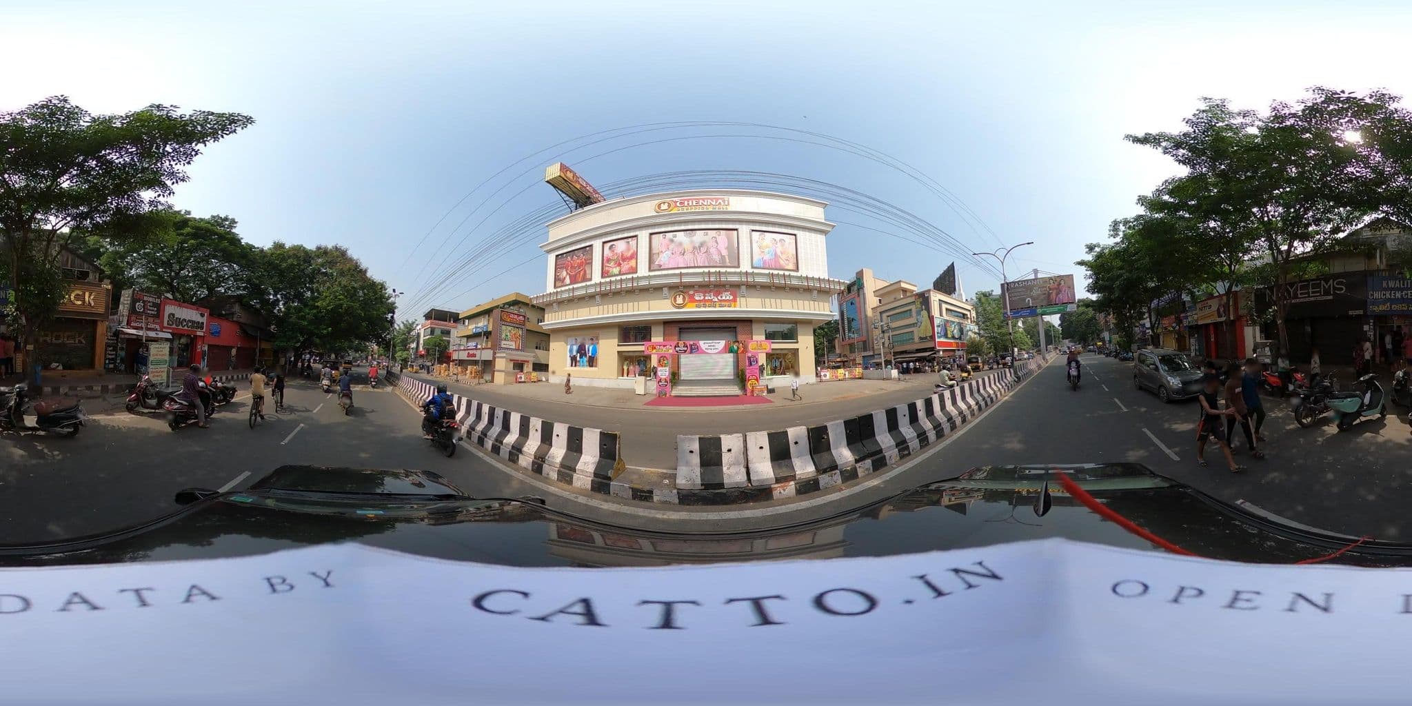 Street view near Center Point Hotel, Rasapūdipalem — © Catto (CC BY-SA · Mapillary)