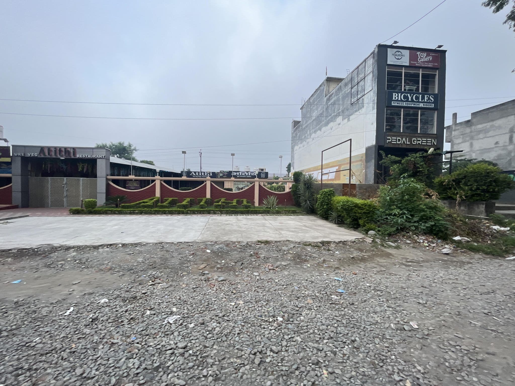 Street view near Harbola Heritage, Haldwani — © manvardhan (CC BY-SA · Mapillary)