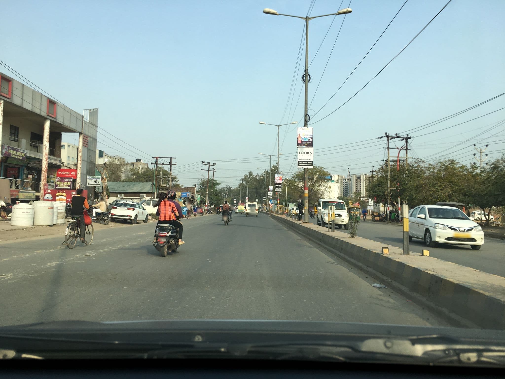 Street view near Panna Paradise, Agra — © gaurav84 (CC BY-SA · Mapillary)