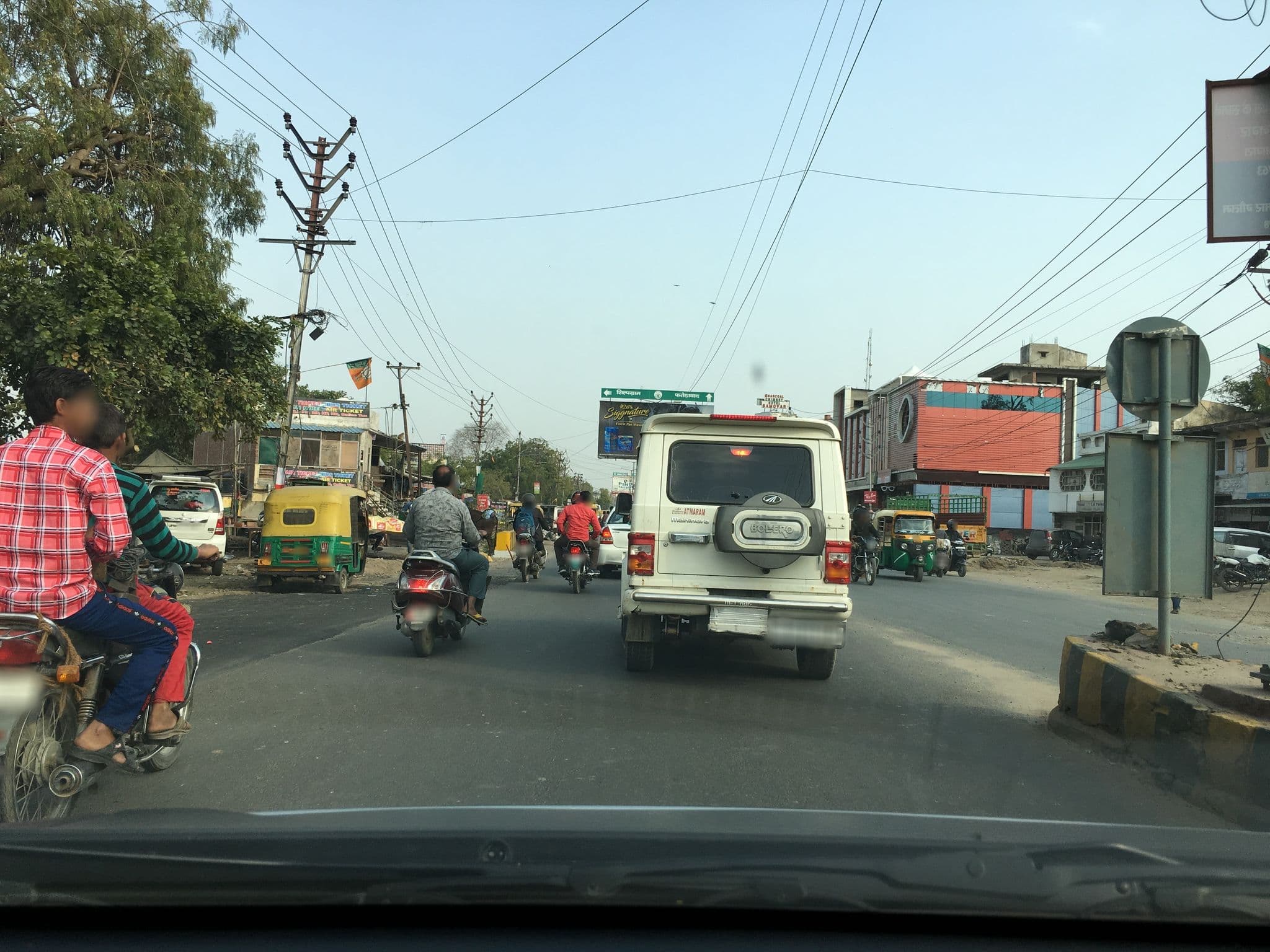 Street view near Banquet Hall Hotel Viren Sofitel, Agra — © gaurav84 (CC BY-SA · Mapillary)