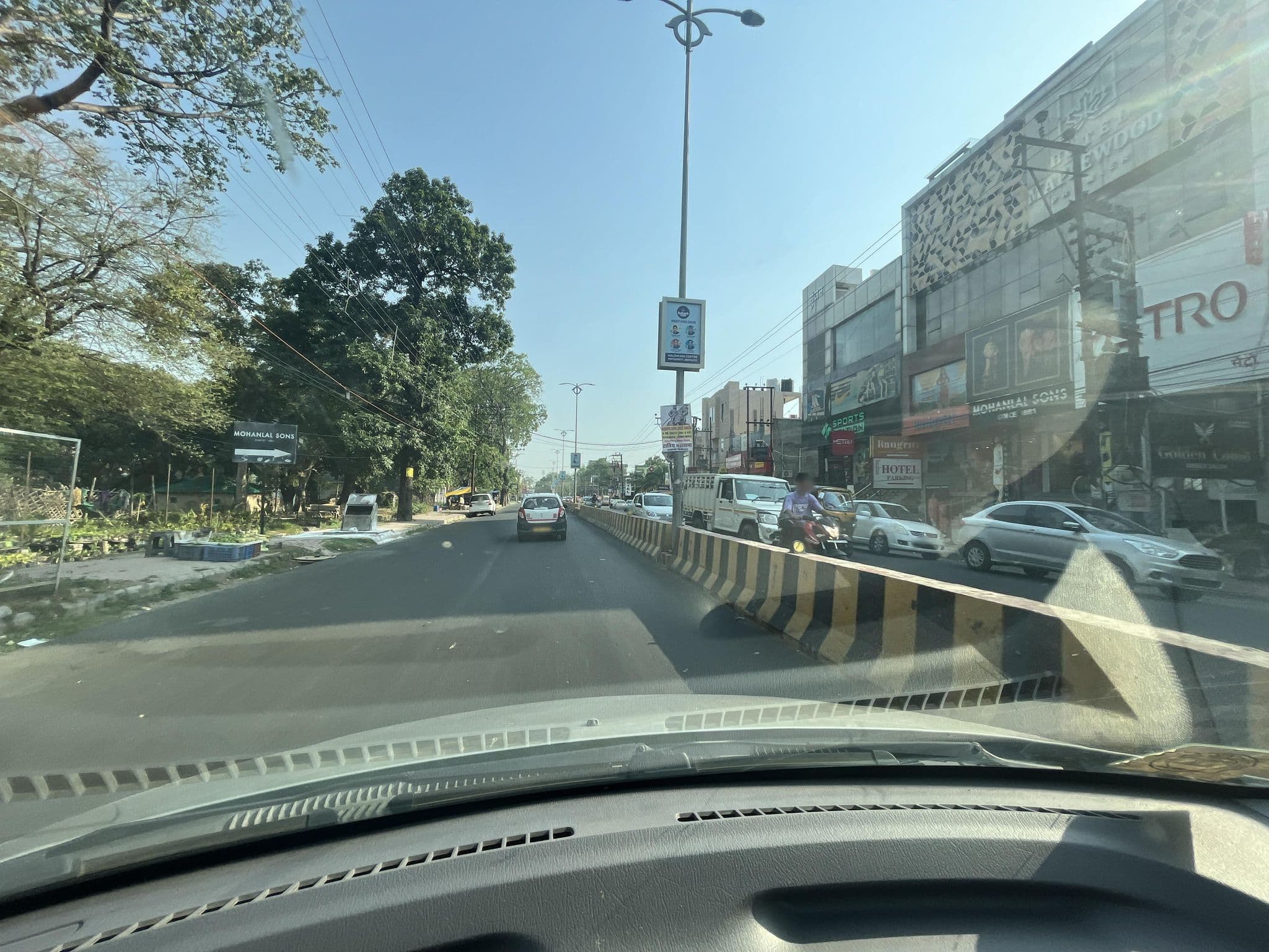Street view near Hotel Maplewood Premier, Haldwani — © lakshyajeet (CC BY-SA · Mapillary)