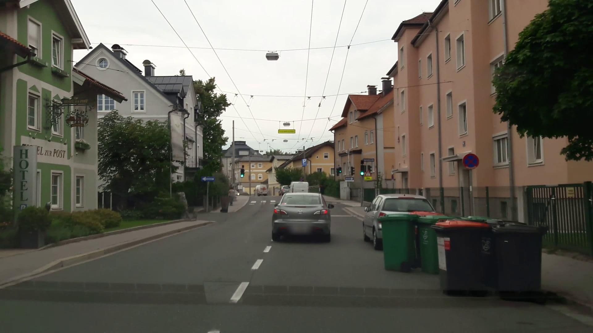 Street view near Hotel zur Post, Salzburg — © stefan147 (CC BY-SA · Mapillary)