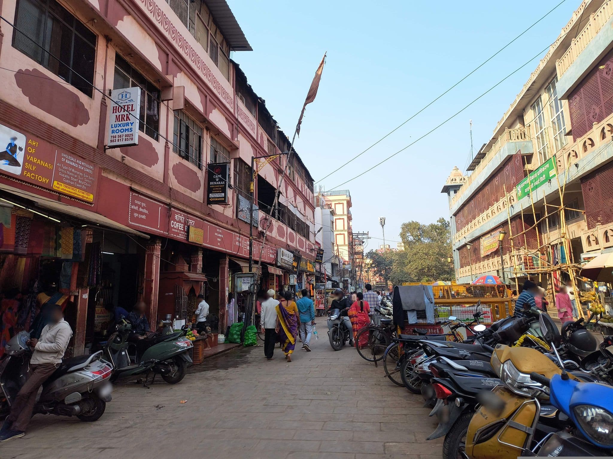 Street view near Ilika Stays, Varanasi — © Vishwapriya (CC BY-SA · Mapillary)