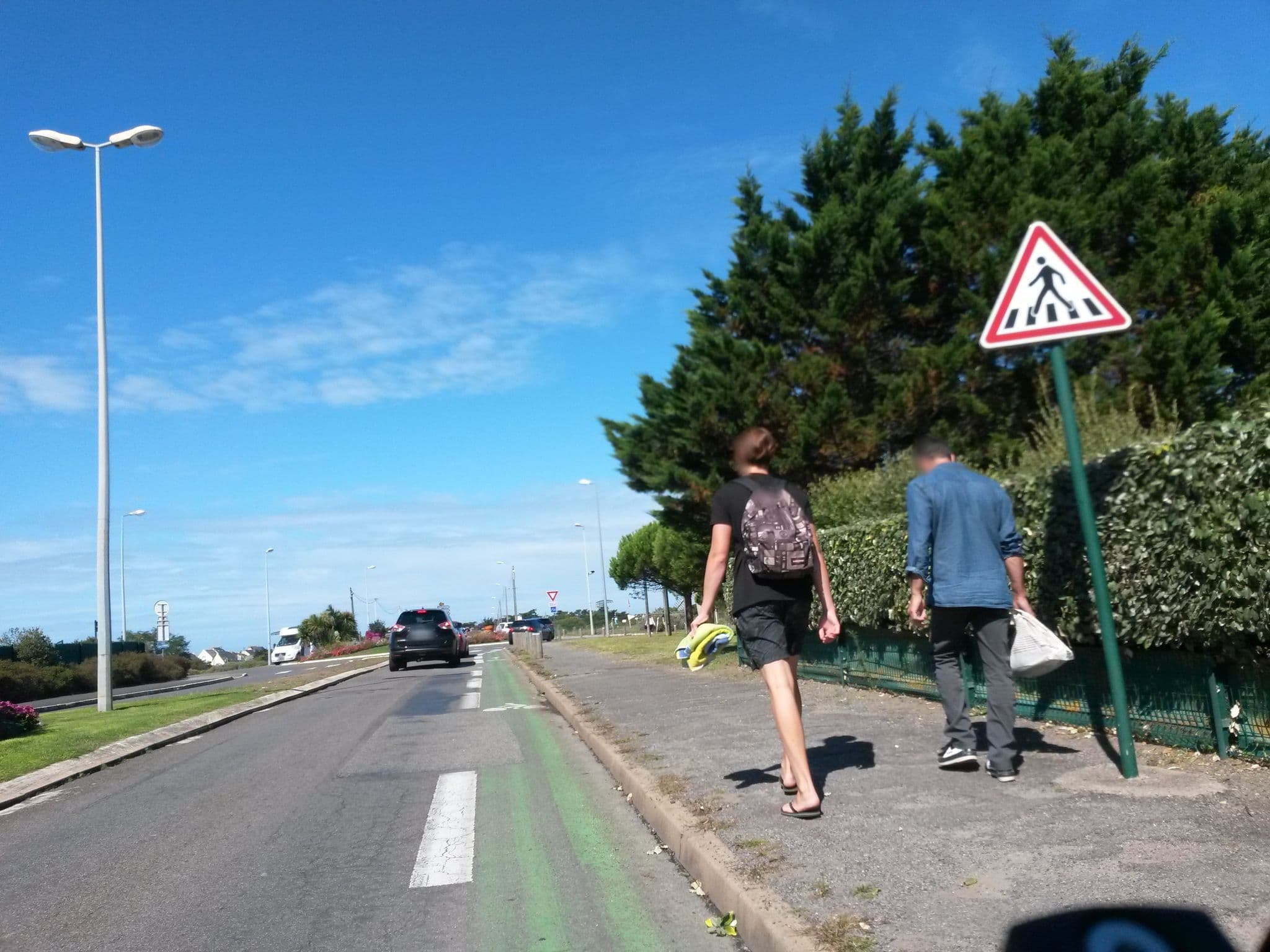 Street view near Résidence Club les Salines, Batz-sur-Mer — © rausk (CC BY-SA · Mapillary)