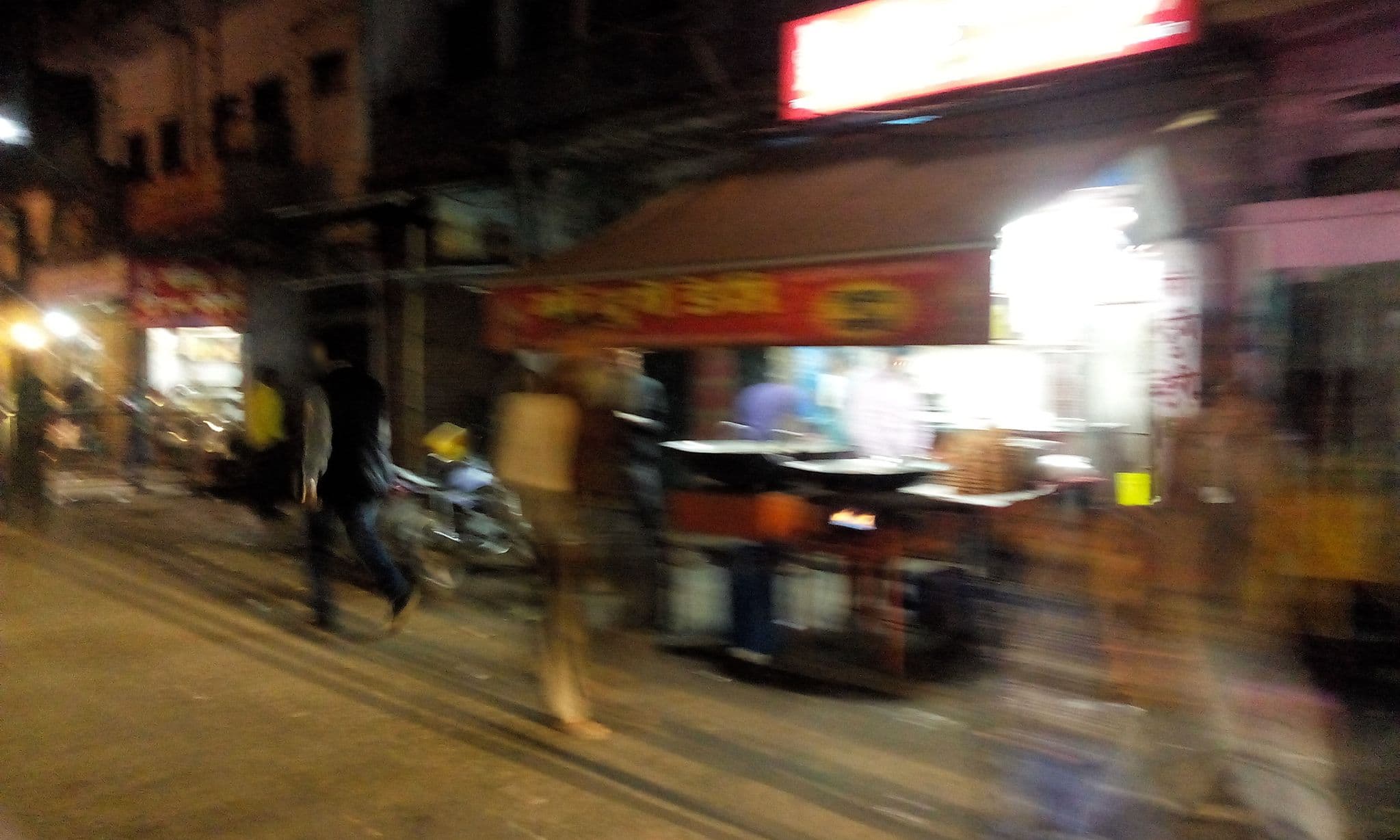 Street view near Hotel Amarnath, Lucknow — © pran (CC BY-SA · Mapillary)