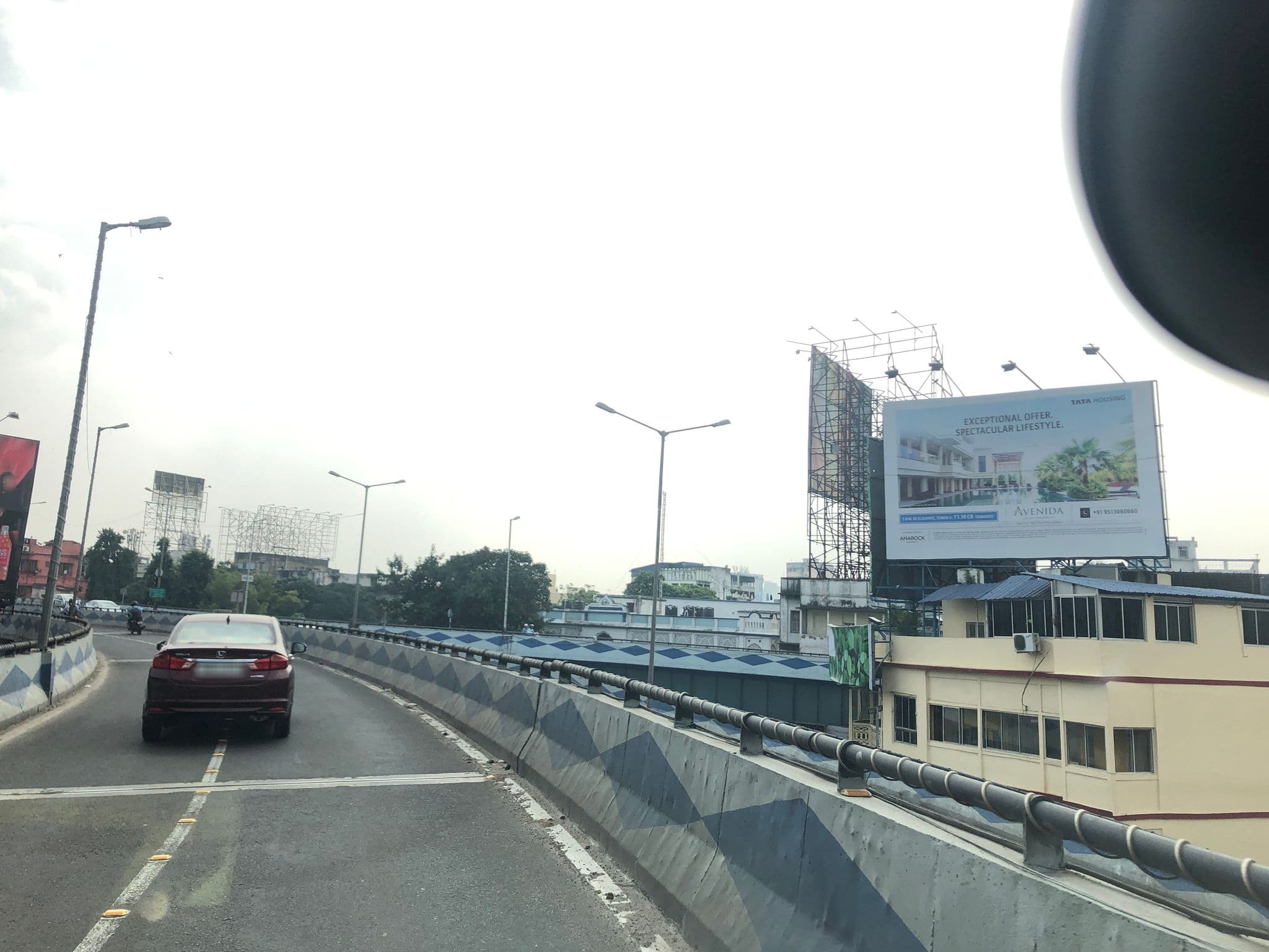 Street view near Hotel Rayna Inn, Kolkata — © teresapeteti (CC BY-SA · Mapillary)