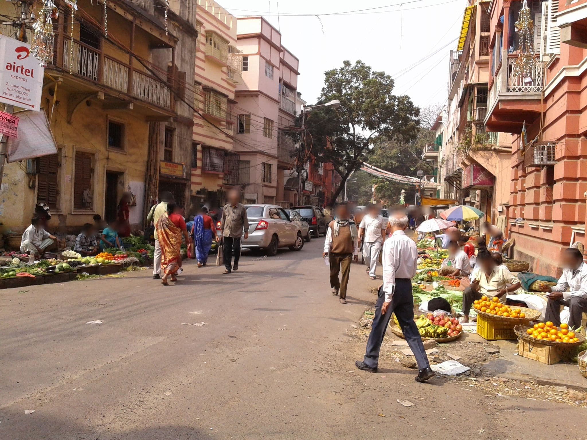 Street view near OYO 3741 Inspirasun Kalighat, Kolkata — © ashmita (CC BY-SA · Mapillary)
