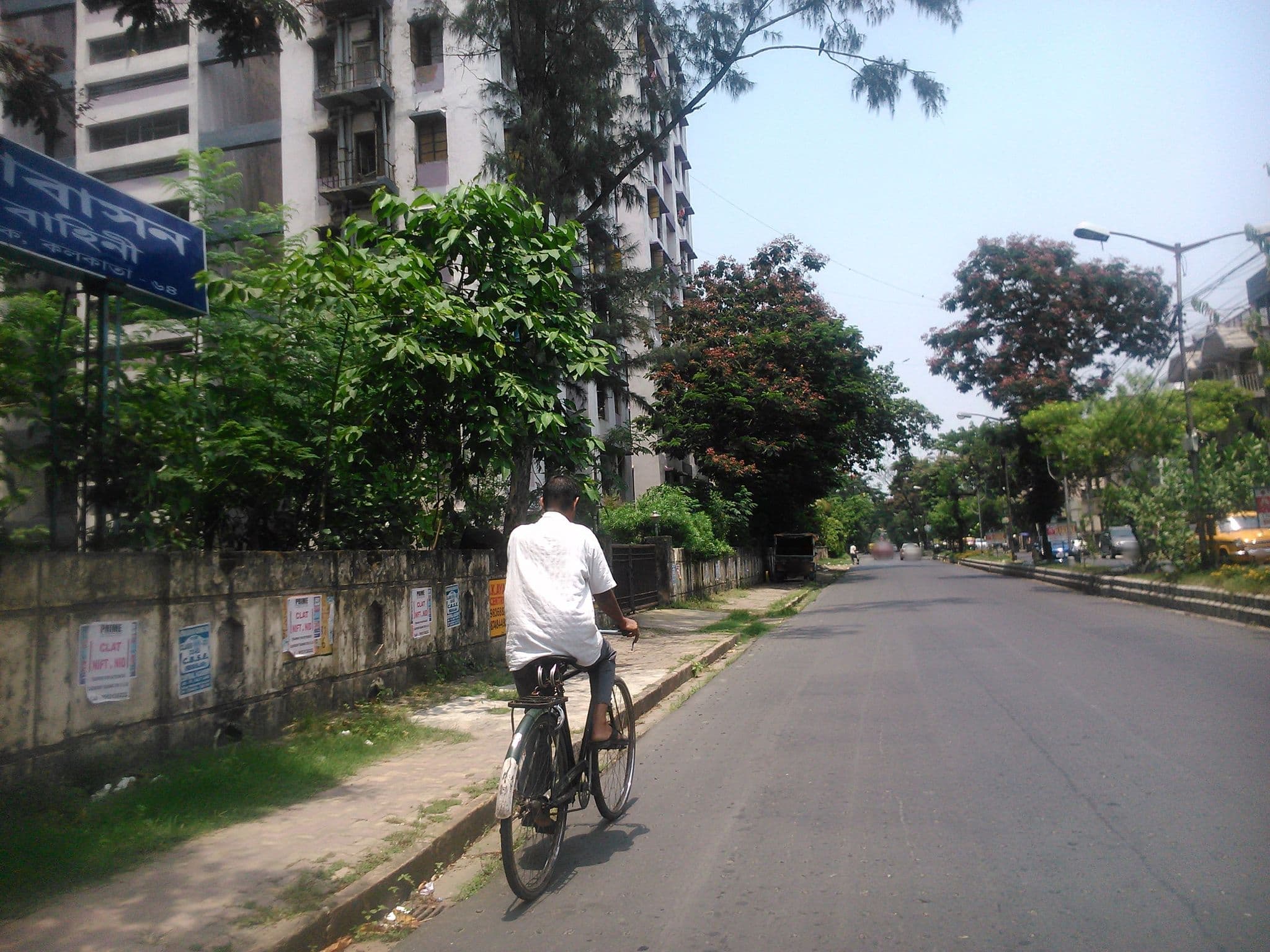 Street view near Emerald Residency, Dam Dam — © japa (CC BY-SA · Mapillary)