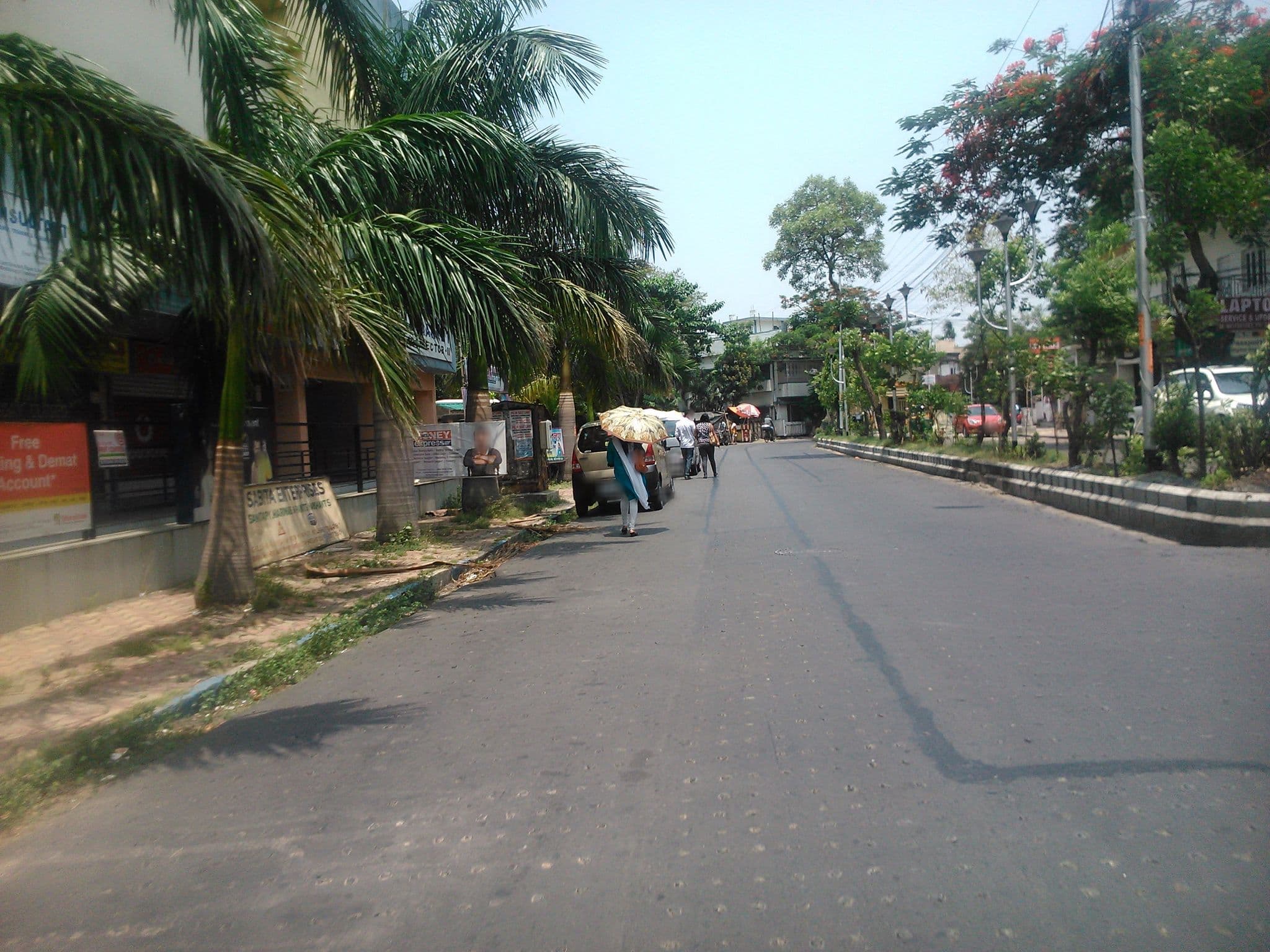 Street view near Falcon Guest House, Dam Dam — © japa (CC BY-SA · Mapillary)