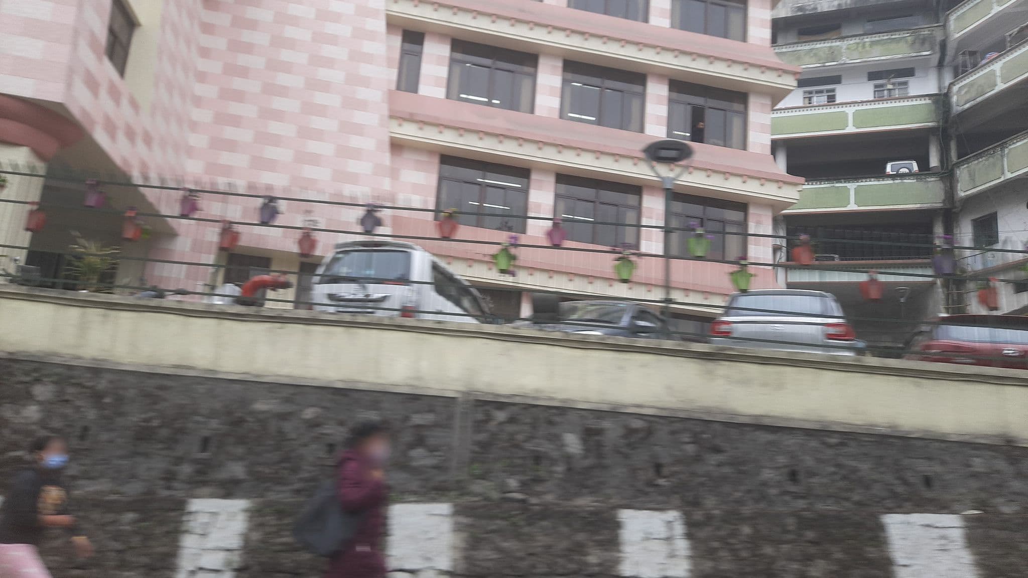 Street view near Dokham Residency Hotel, Gangtok — © maiti21 (CC BY-SA · Mapillary)