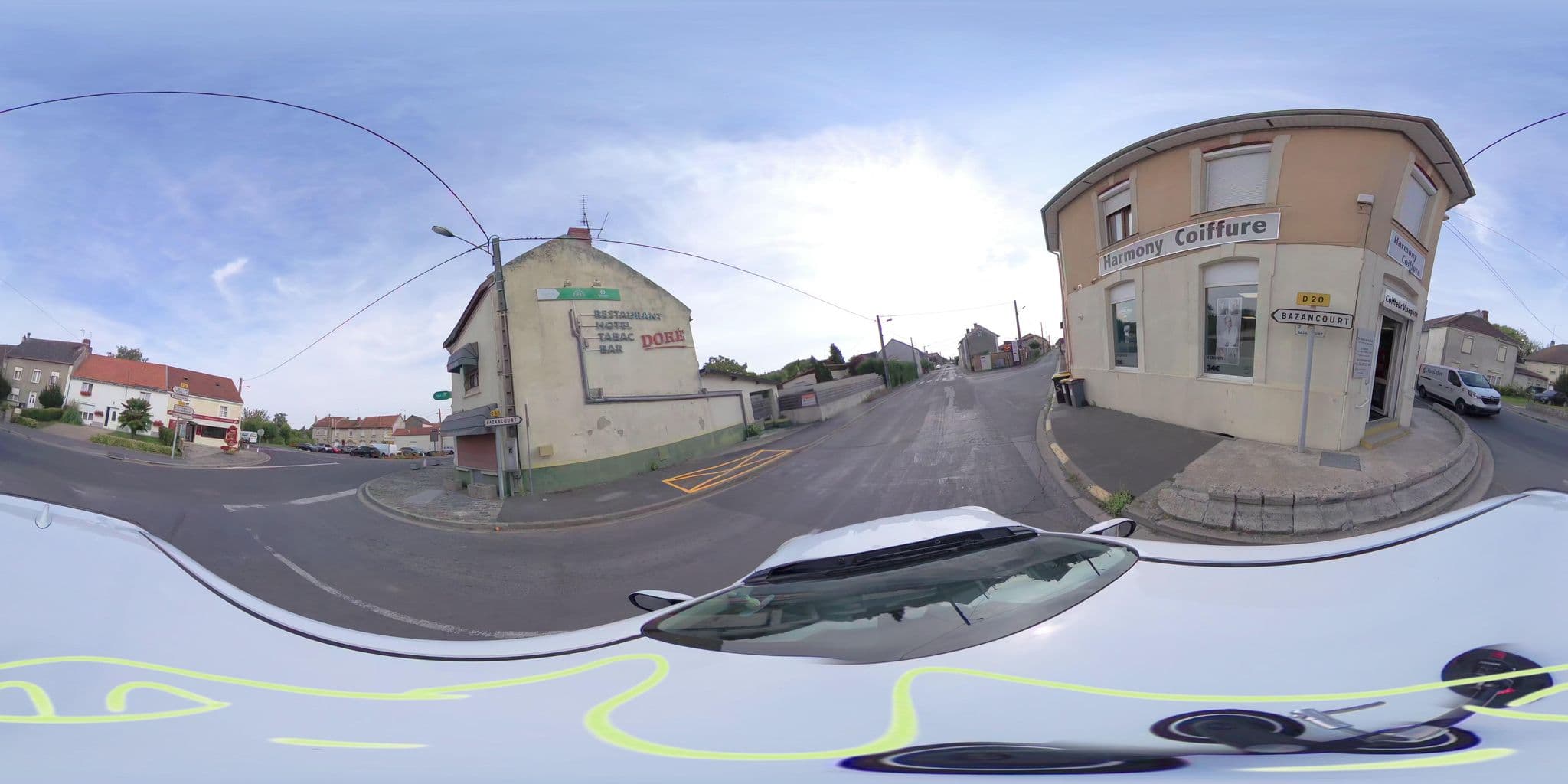 Street view near Hôtel Restaurant Bar Doré, Boult-sur-Suippe — © atchisson (CC BY-SA · Mapillary)