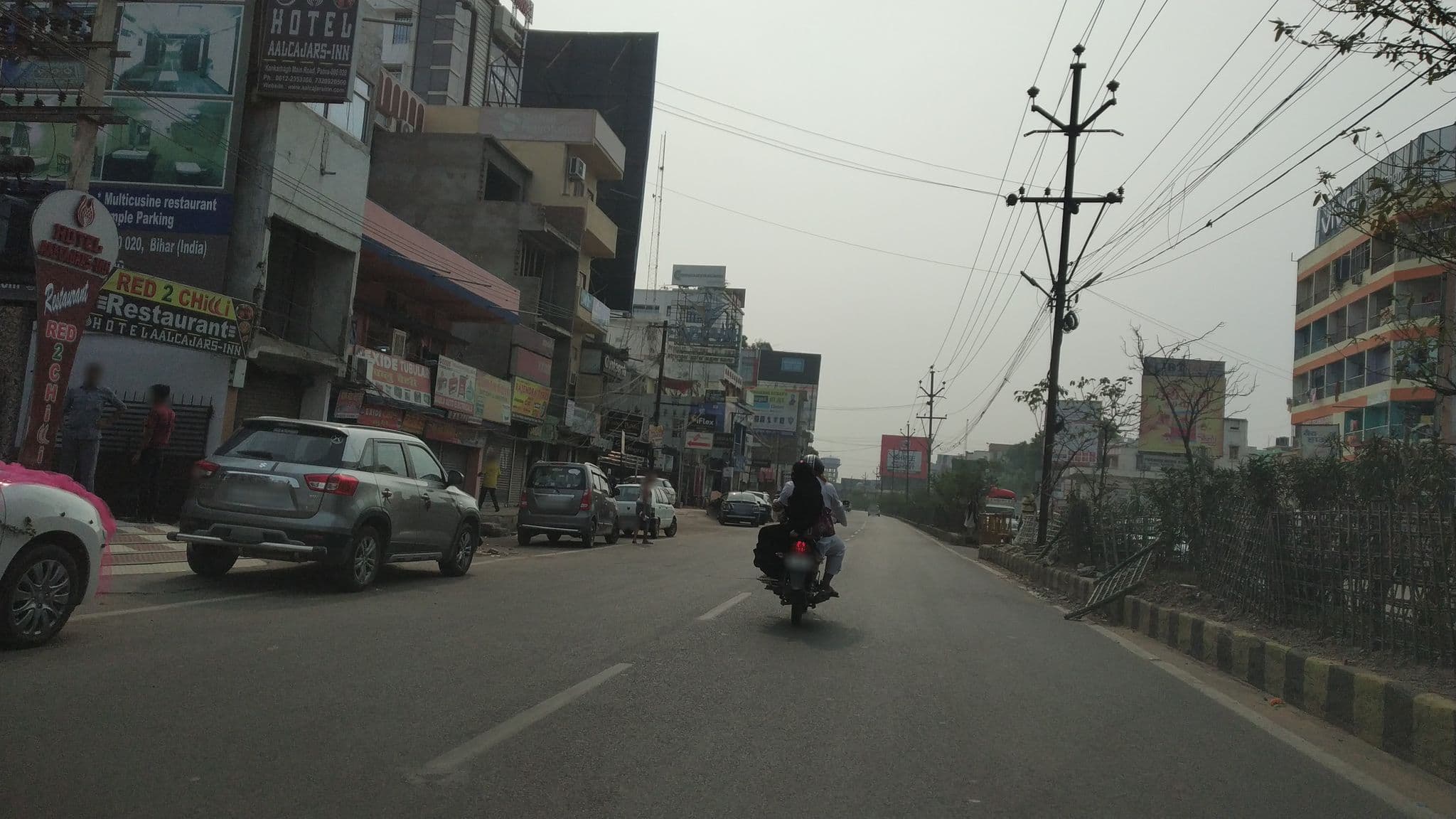 Street view near Hotel Aalcajars Inn, Patna — © mayank1201 (CC BY-SA · Mapillary)
