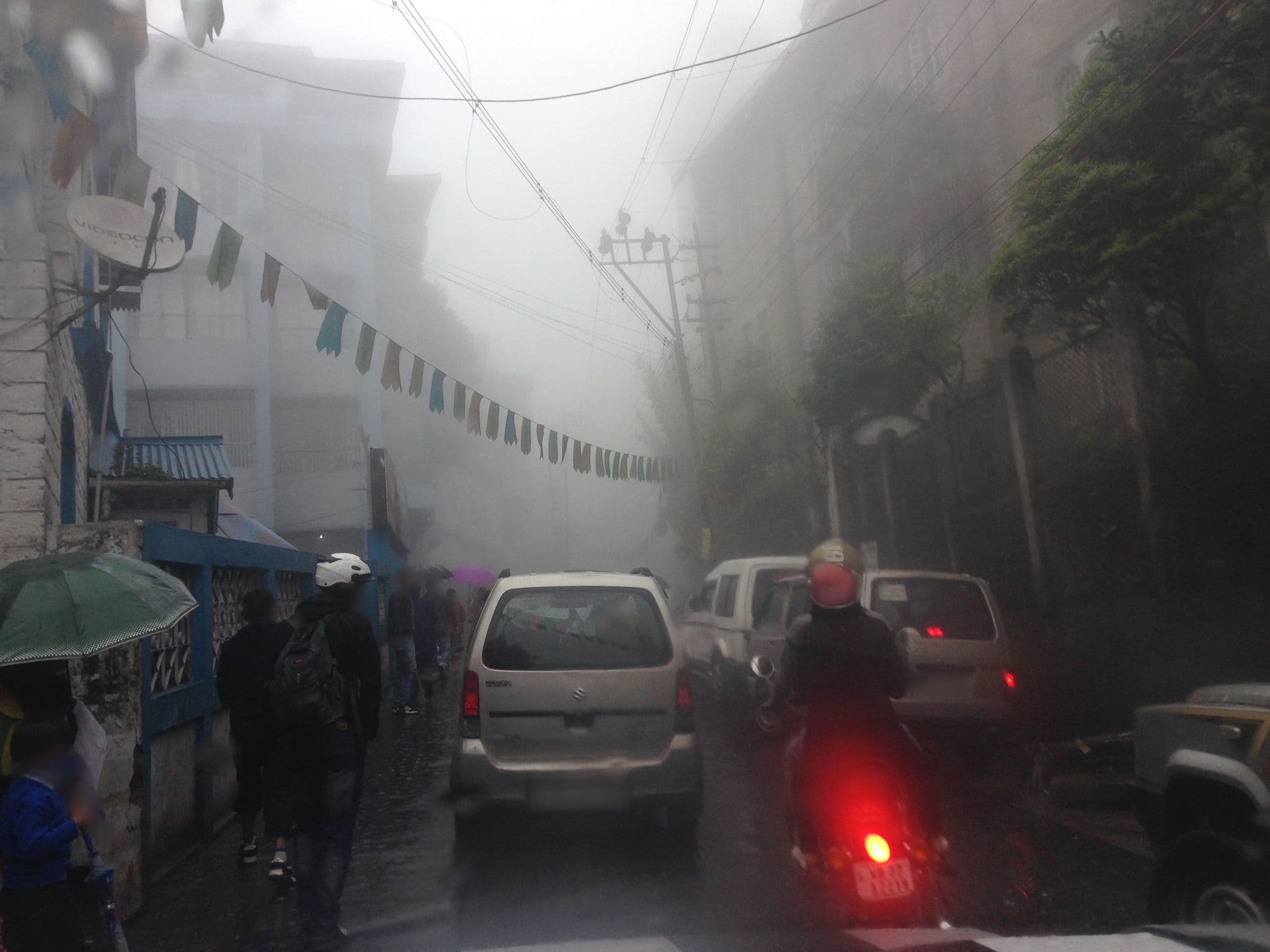 Street view near Sangrila Regency, Dārjiling — © sawanshariar (CC BY-SA · Mapillary)