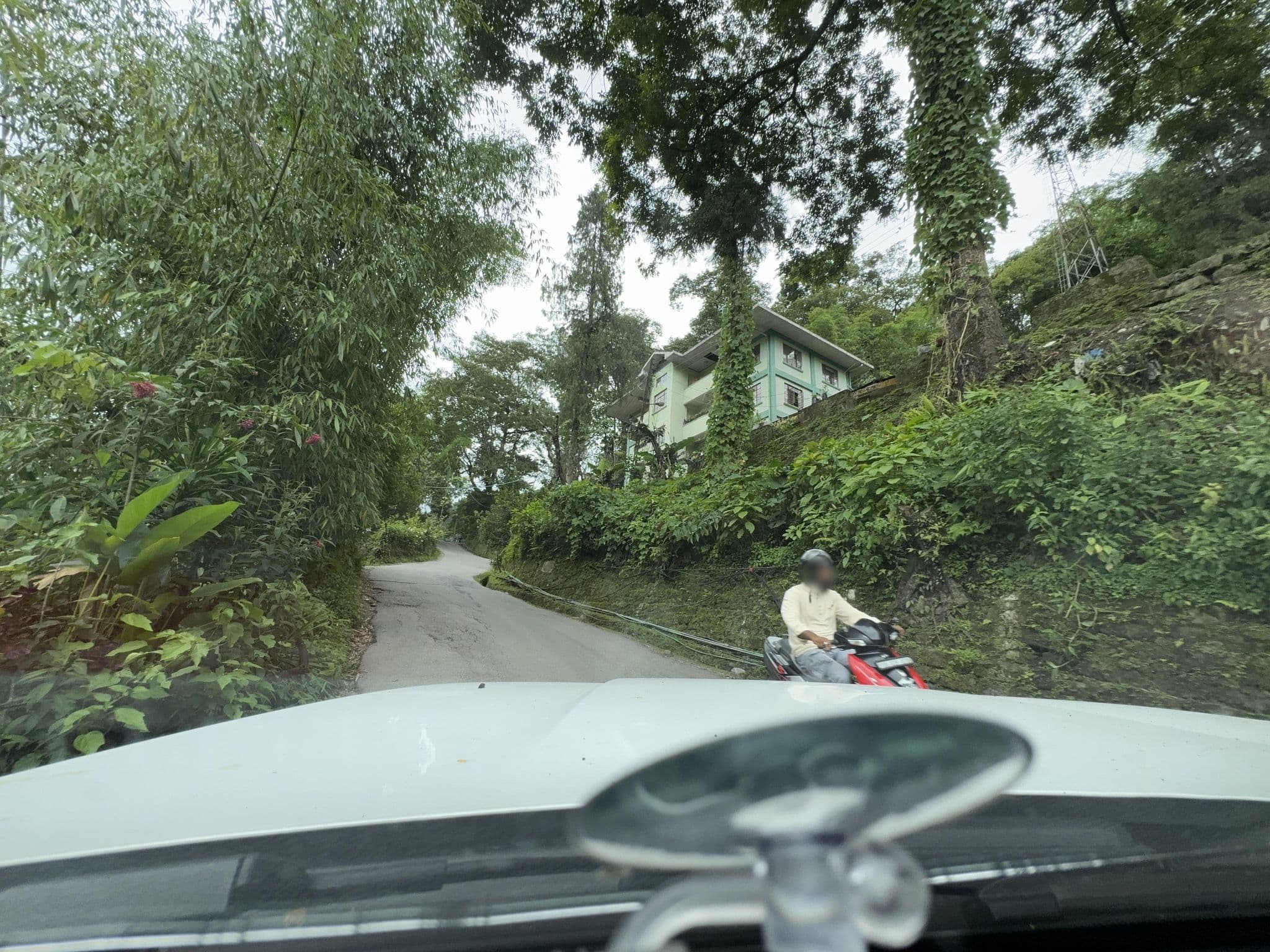 Street view near Siddharth Hotel, Mangan — © DimplePahuja (CC BY-SA · Mapillary)