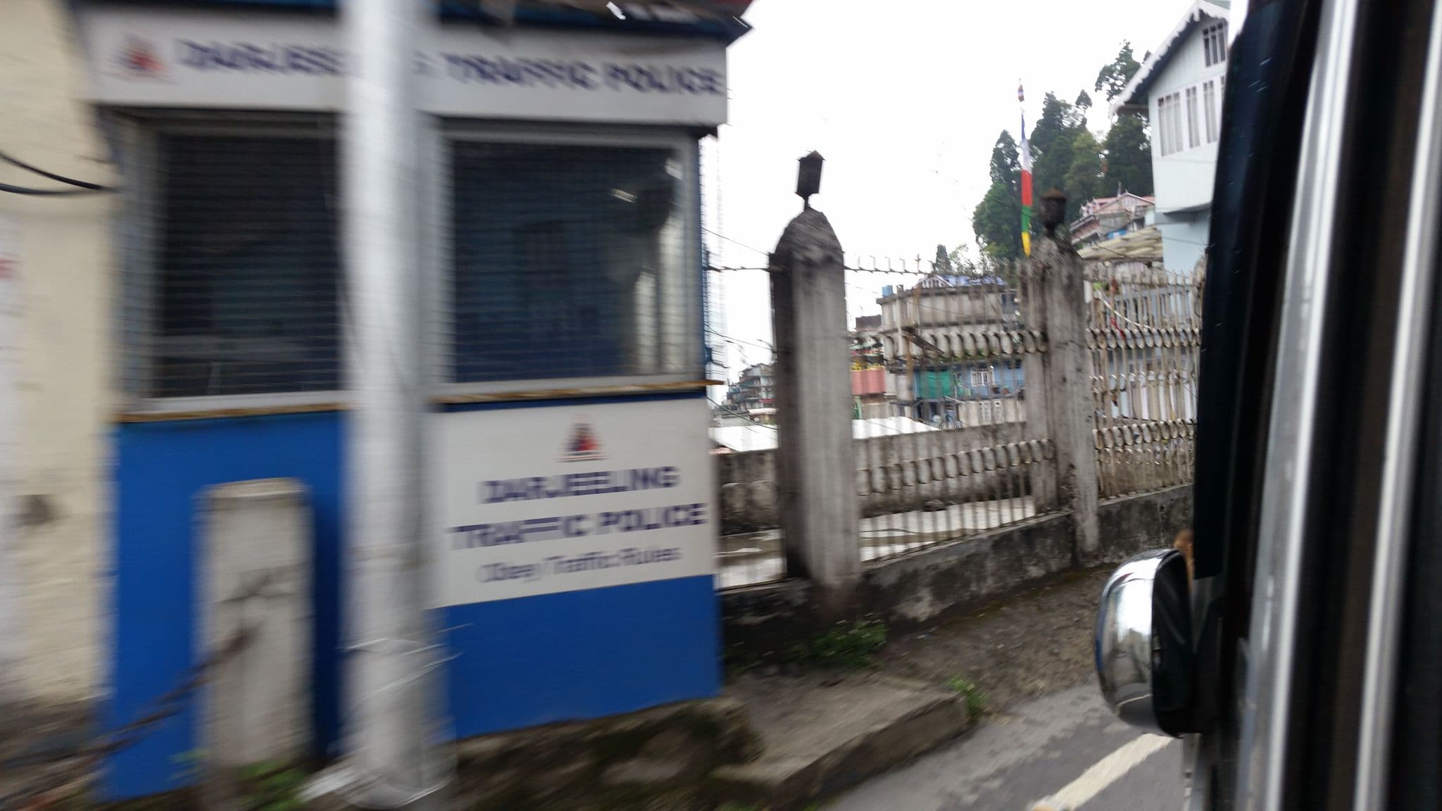 Street view near Merry Resorts, Dārjiling — © sawanshariar (CC BY-SA · Mapillary)