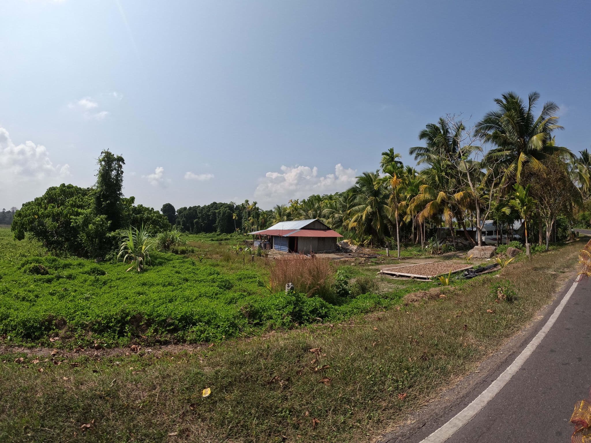 Street view near Silver Sand Beach Resort, Bamboo Flat — © lucomsky (CC BY-SA · Mapillary)