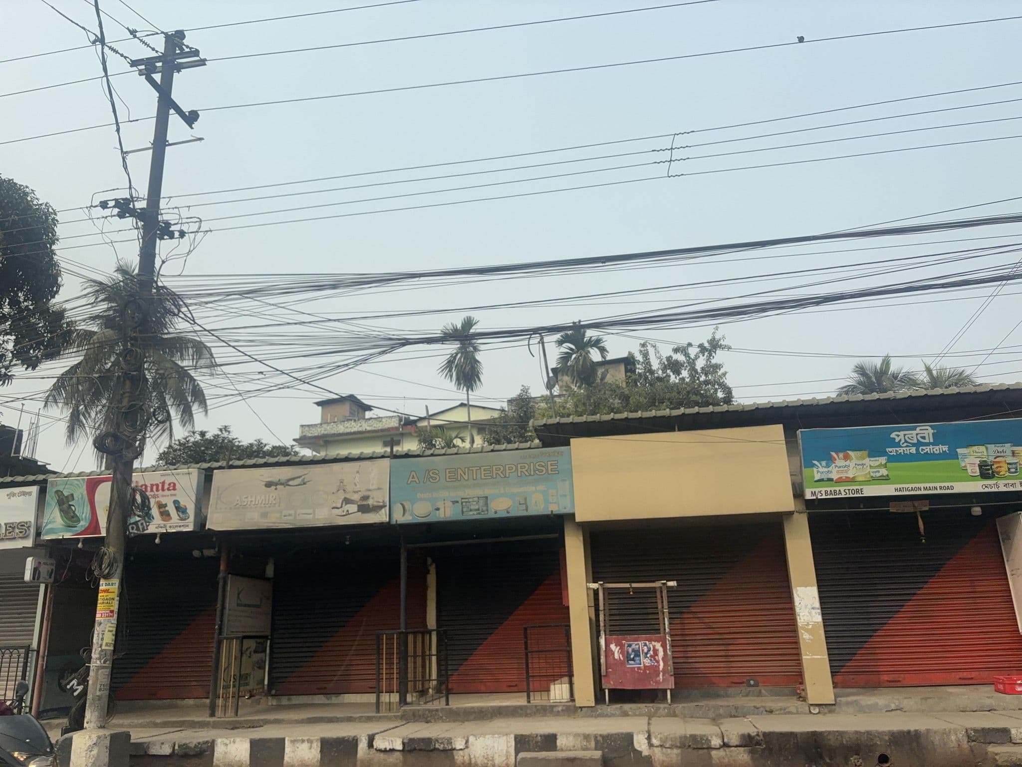 Street view near Hotel Grand Majesty, Dispur — © Arshiya_gred03 (CC BY-SA · Mapillary)