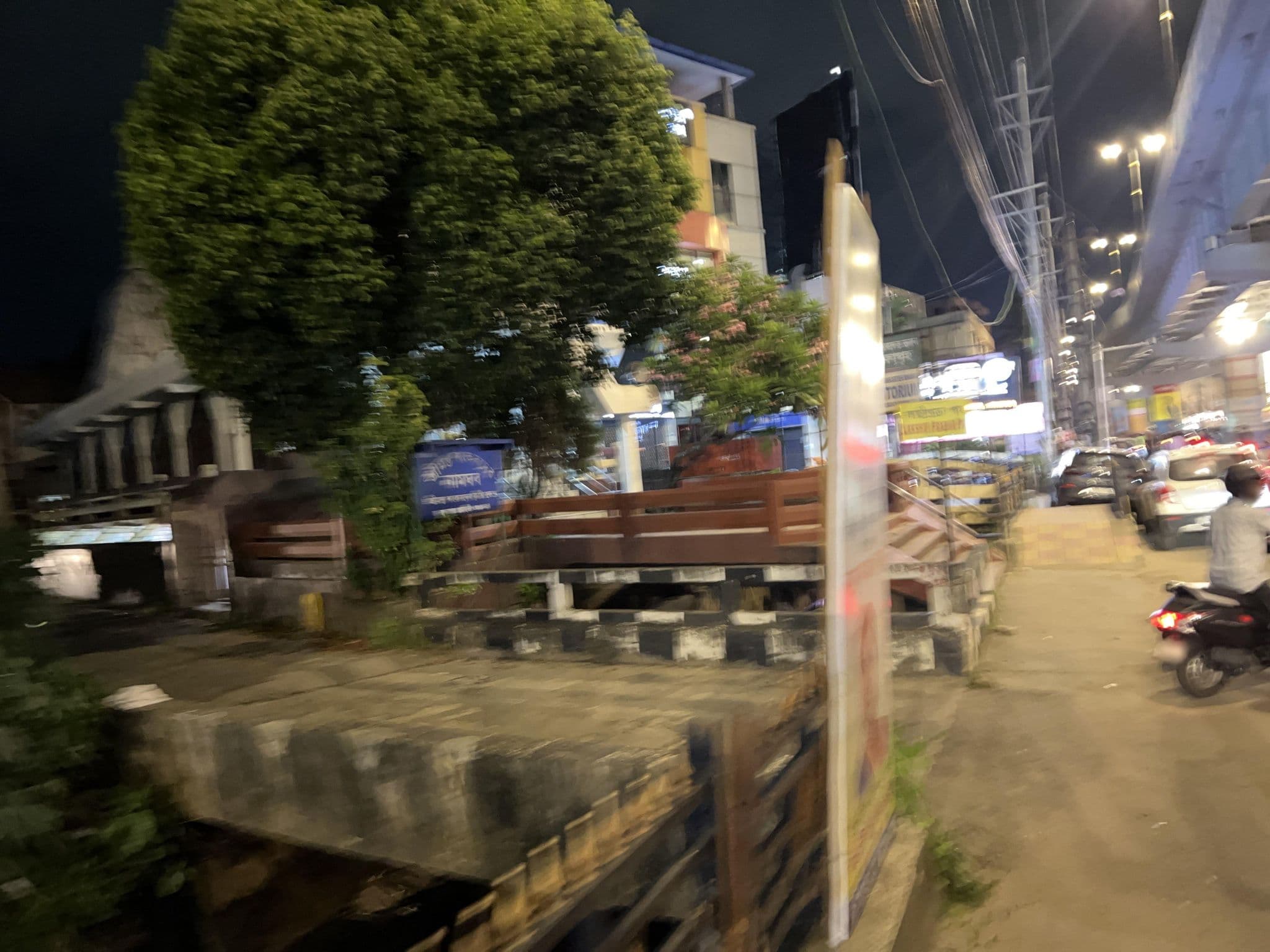 Street view near Eastin Homestay, Guwahati — © Bronzo (CC BY-SA · Mapillary)