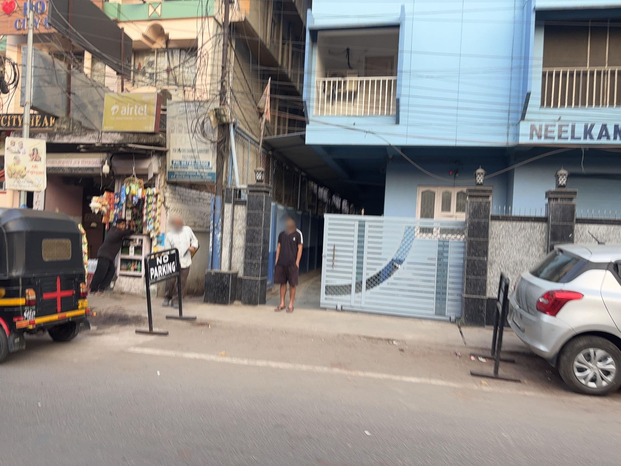Street view near OYO Flagship 41131 Hotel City Heart, Guwahati — © Arshiya_gred03 (CC BY-SA · Mapillary)