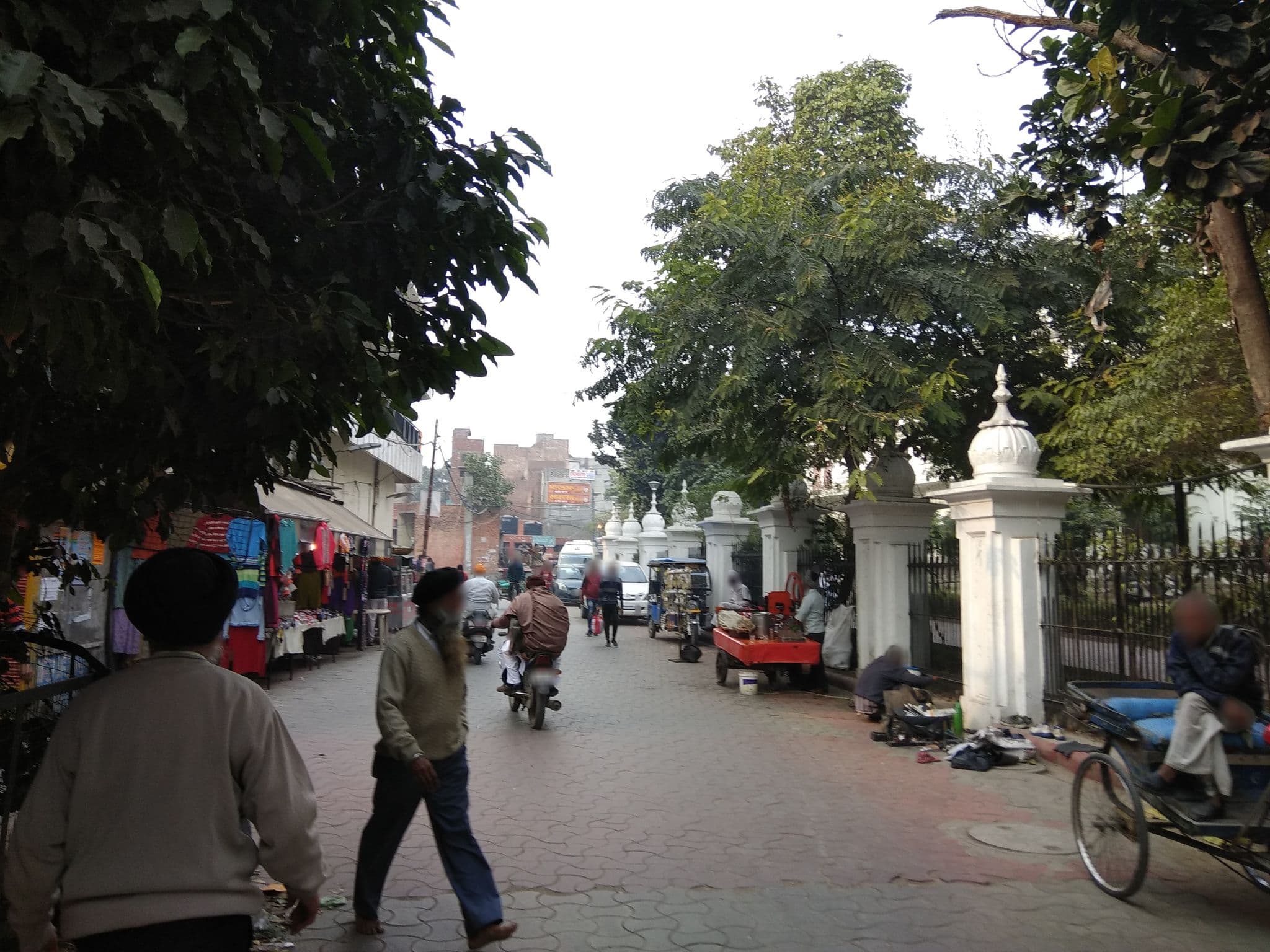 Street view near Hotel Darbar View, Amritsar — © harsimransingh (CC BY-SA · Mapillary)