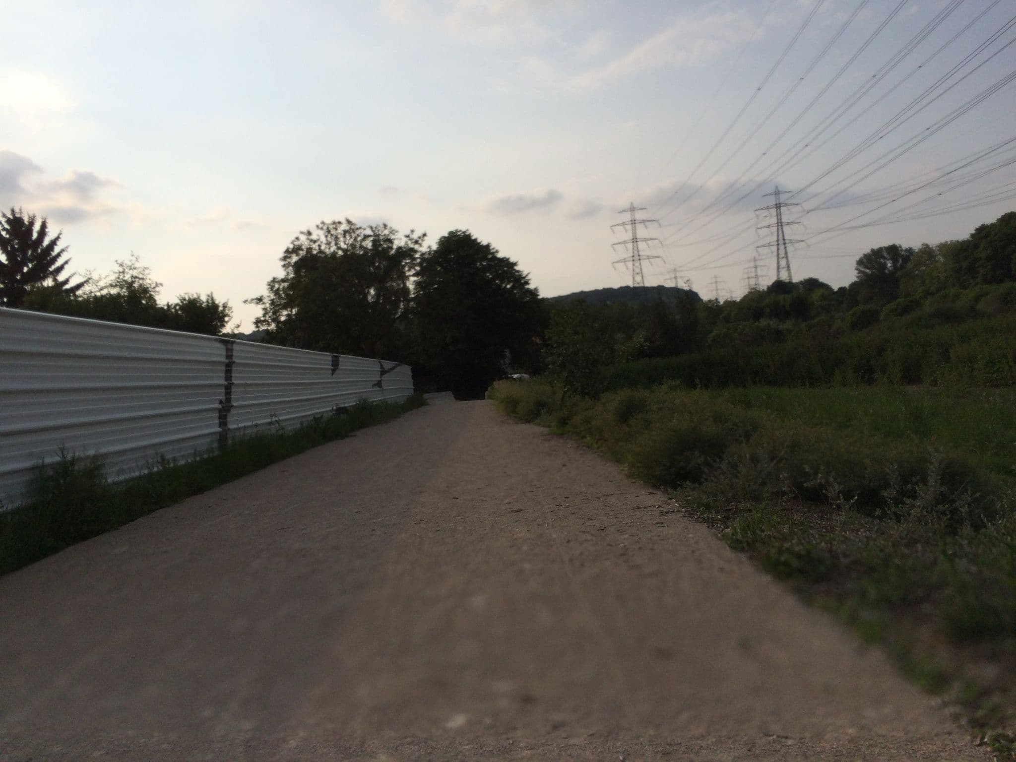Street view near B&B, Igny — © josmougn (CC BY-SA · Mapillary)
