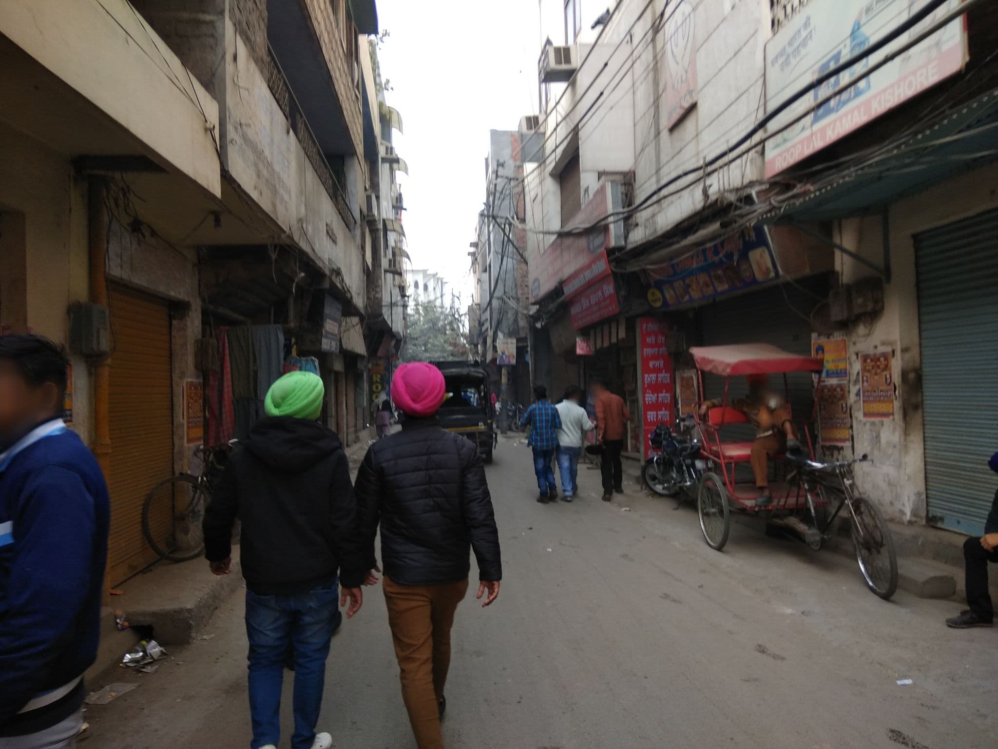 Street view near Jaura Guest House, Amritsar — © harsimransingh (CC BY-SA · Mapillary)