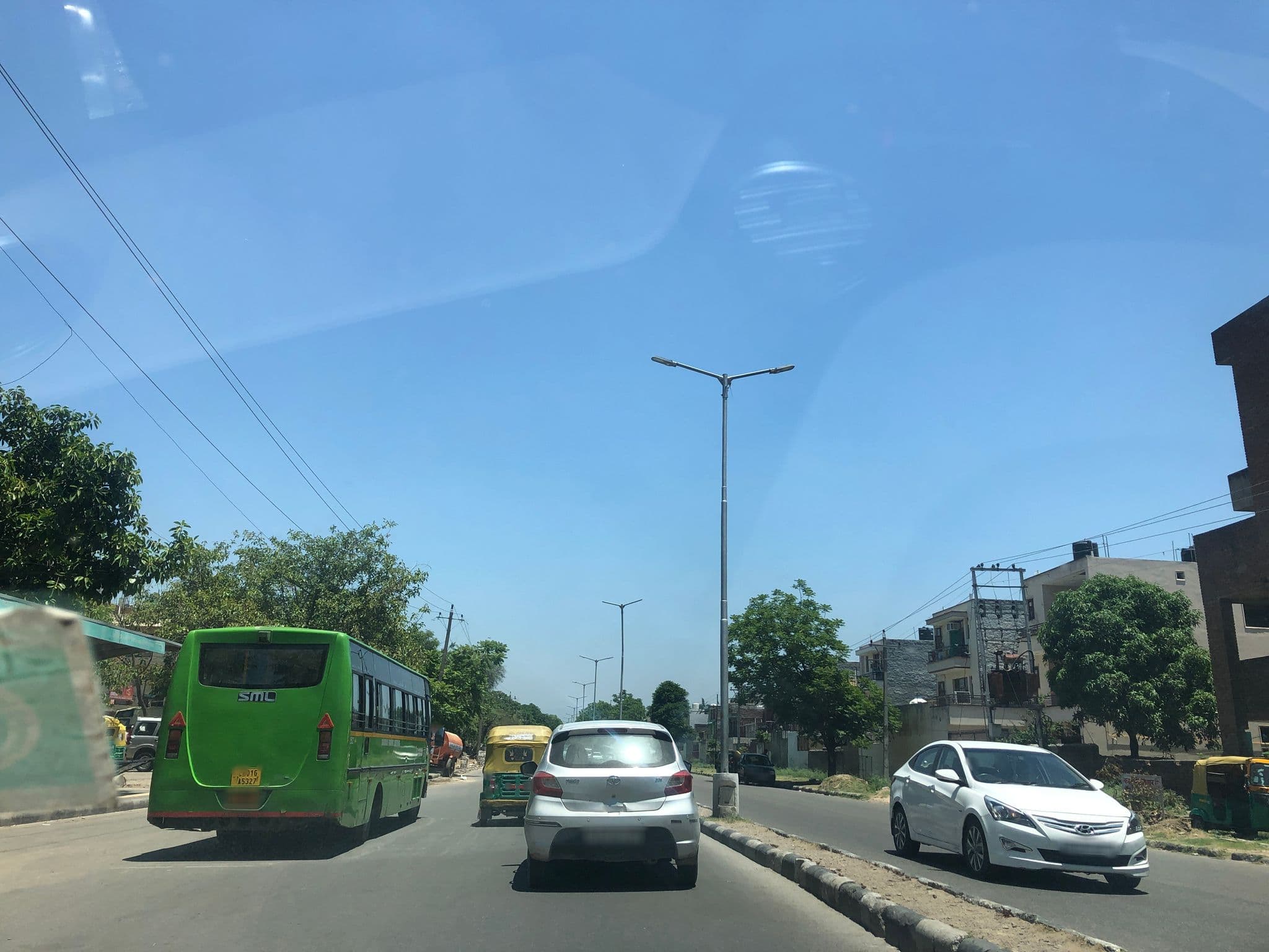 Street view near Hotel Neelkamal, Chandigarh — © teresapeteti (CC BY-SA · Mapillary)