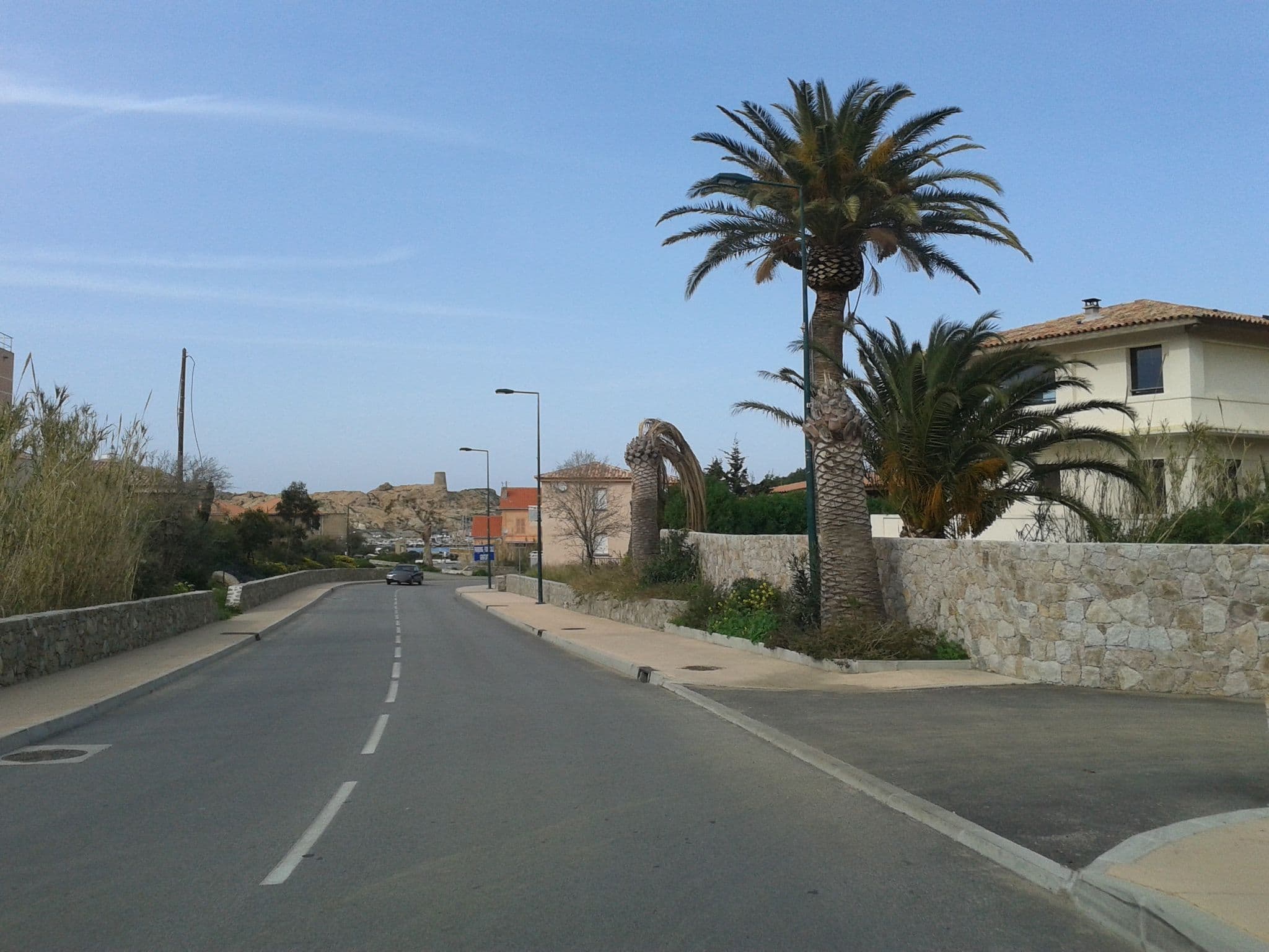 Street view near Résidence Saletta Appartelment Hôtel, L'Île-Rousse — © momix (CC BY-SA · Mapillary)