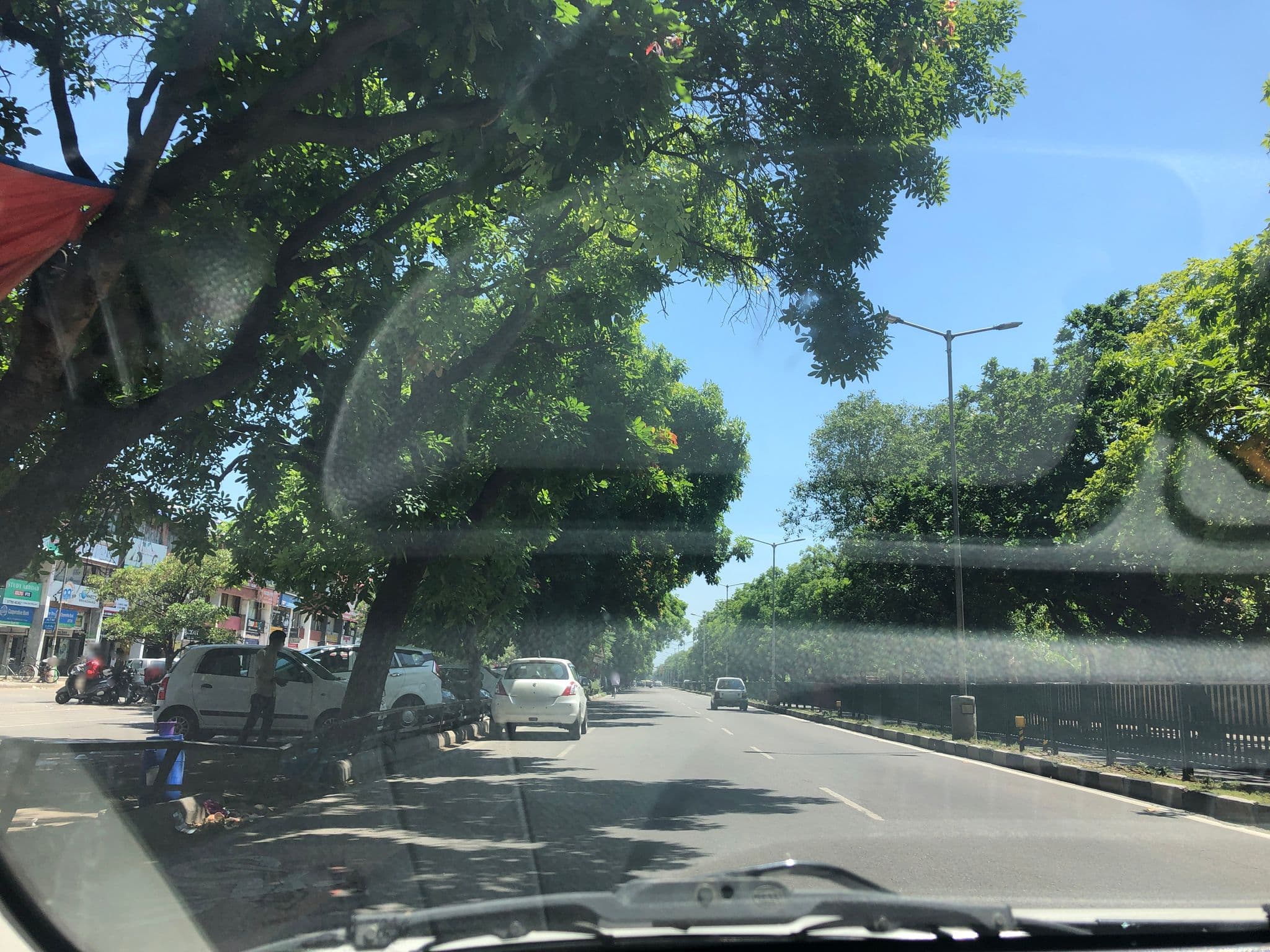 Street view near OYO 3922 Himani's Chandigarh, Chandigarh — © teresapeteti (CC BY-SA · Mapillary)