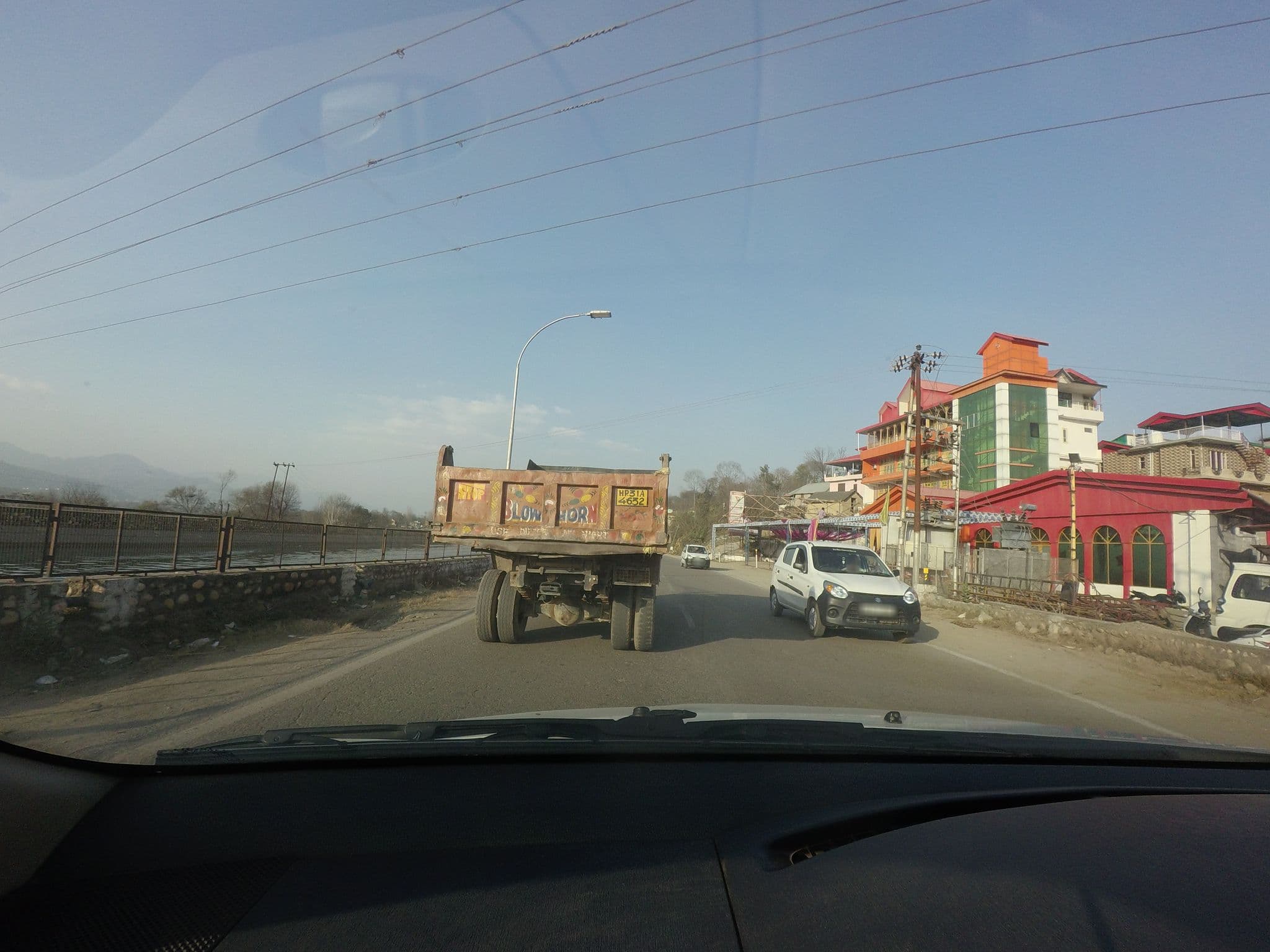 Street view near Hotel Grand, Sundarnagar — © natarajakaveeti (CC BY-SA · Mapillary)