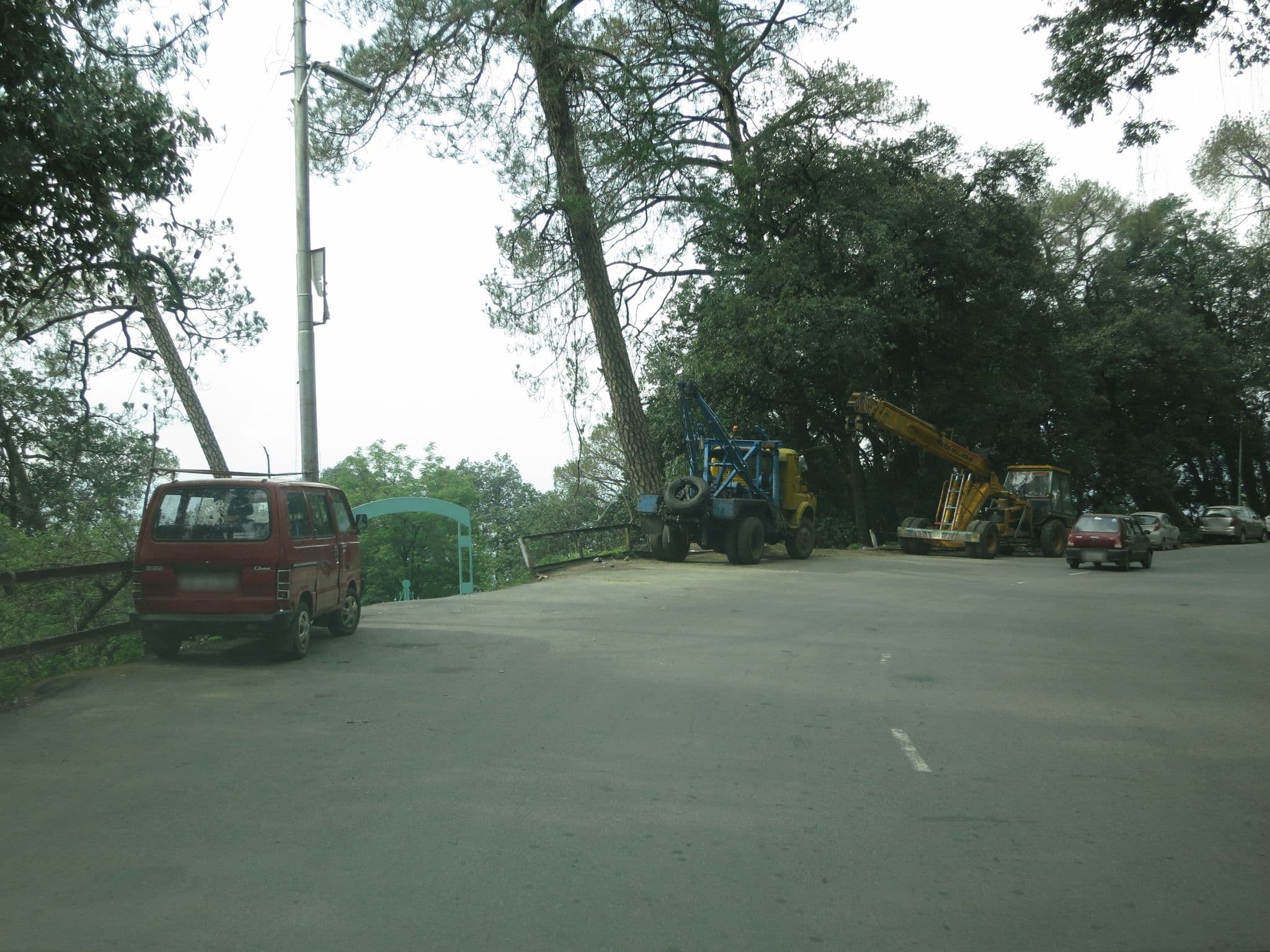 Street view near Hotel Hari Palace, Shimla — © lto (CC BY-SA · Mapillary)