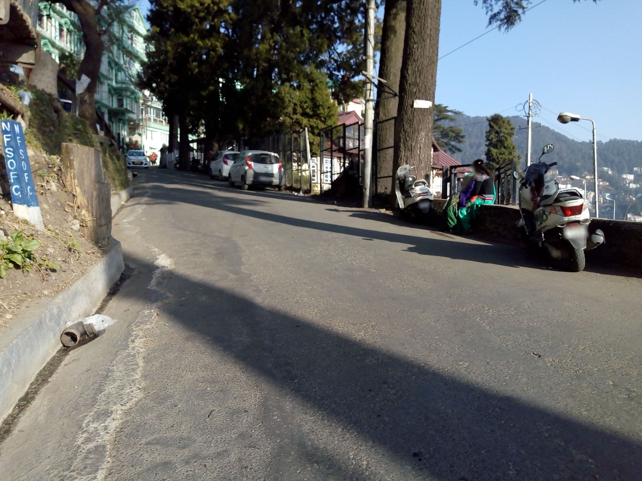 Street view near Hotel Woodpark, Shimla — © natarajakaveeti (CC BY-SA · Mapillary)