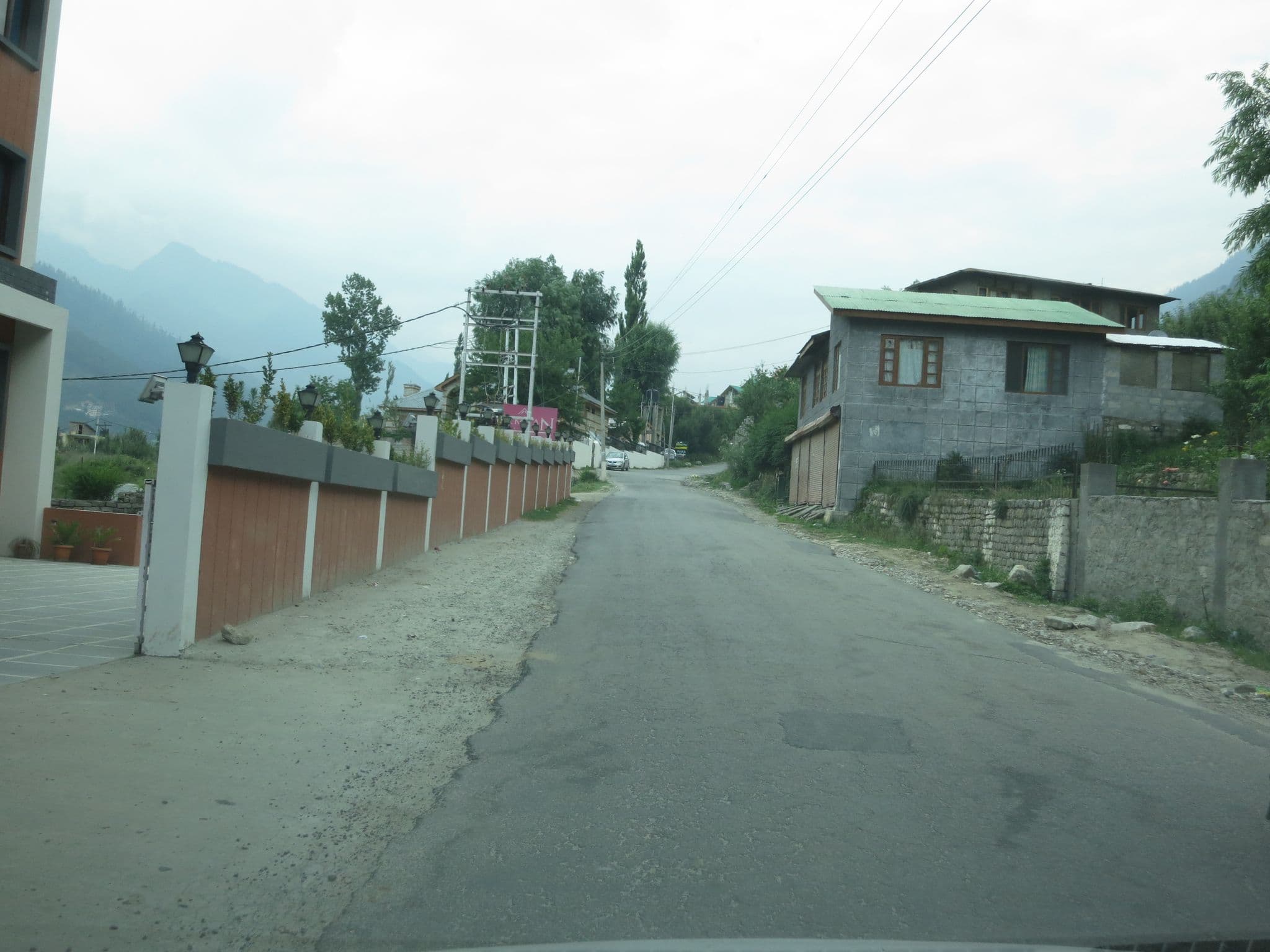 Street view near Armaan Inn and Suites, Kulu — © lto (CC BY-SA · Mapillary)