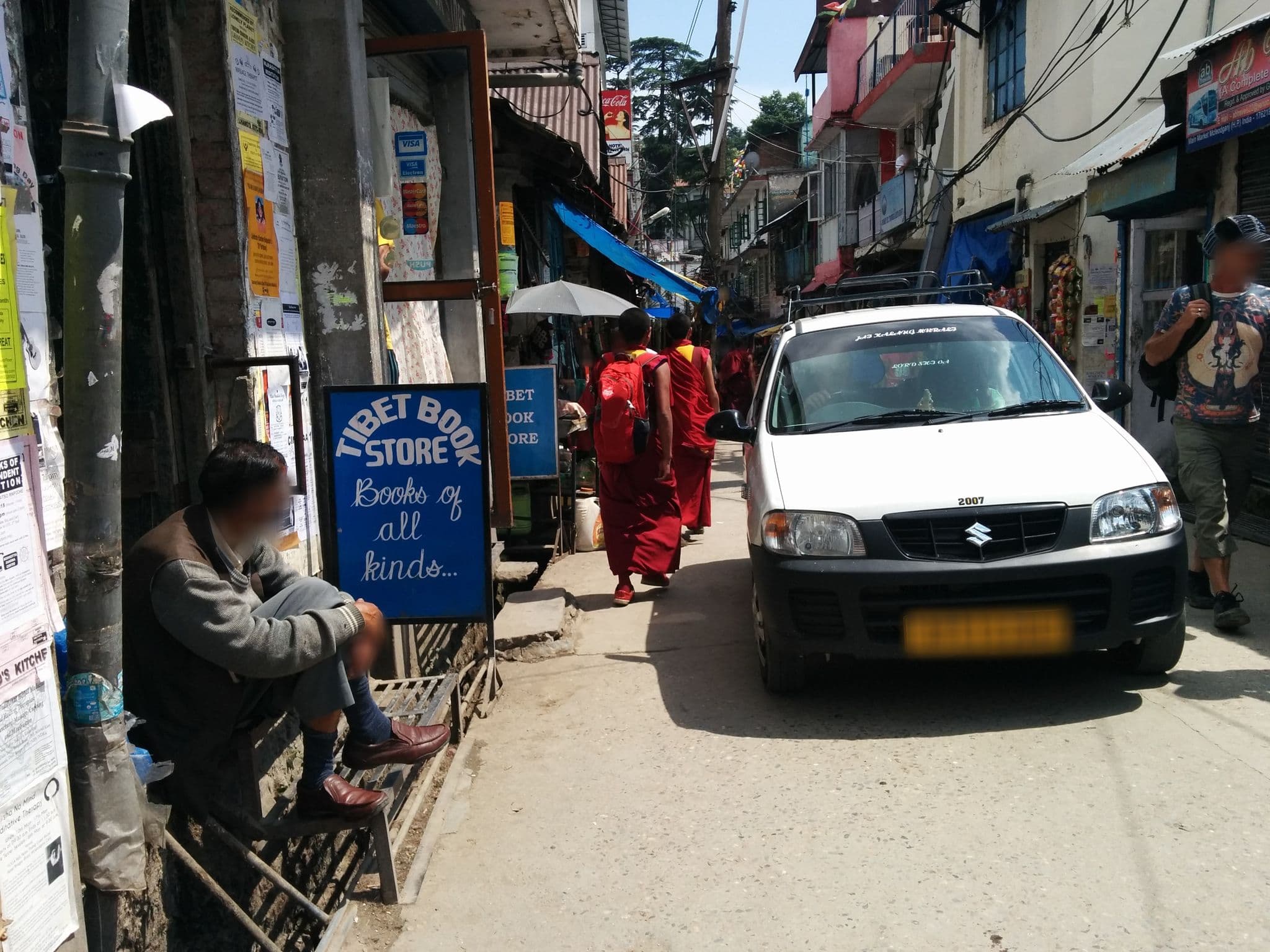 Street view near Hotel Lavish Inn, Dharamsala — © sashazykov (CC BY-SA · Mapillary)