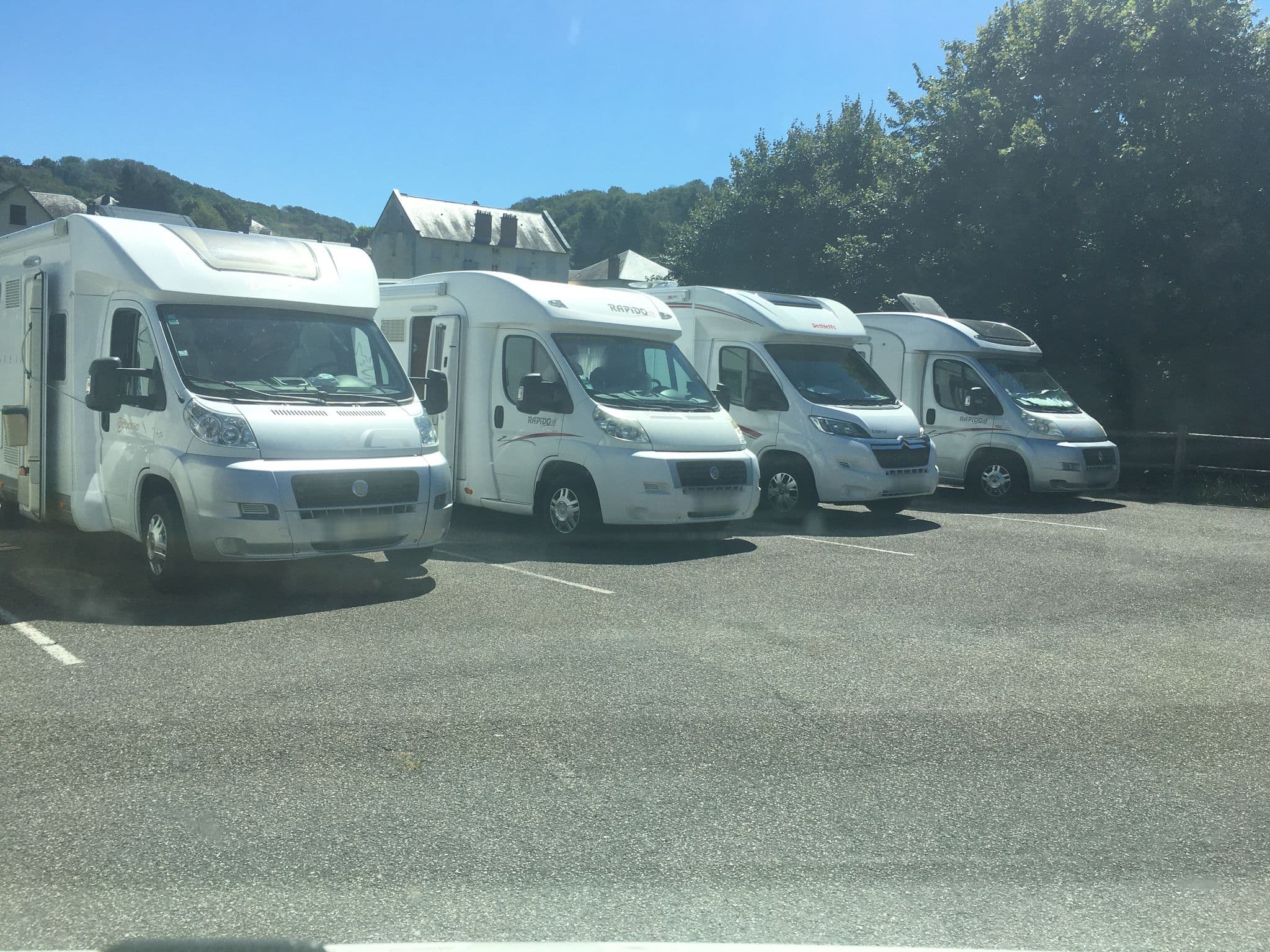 Street view near Aire Camping-car Bort-les-Orgues, Bort-les-Orgues — © raymond (CC BY-SA · Mapillary)